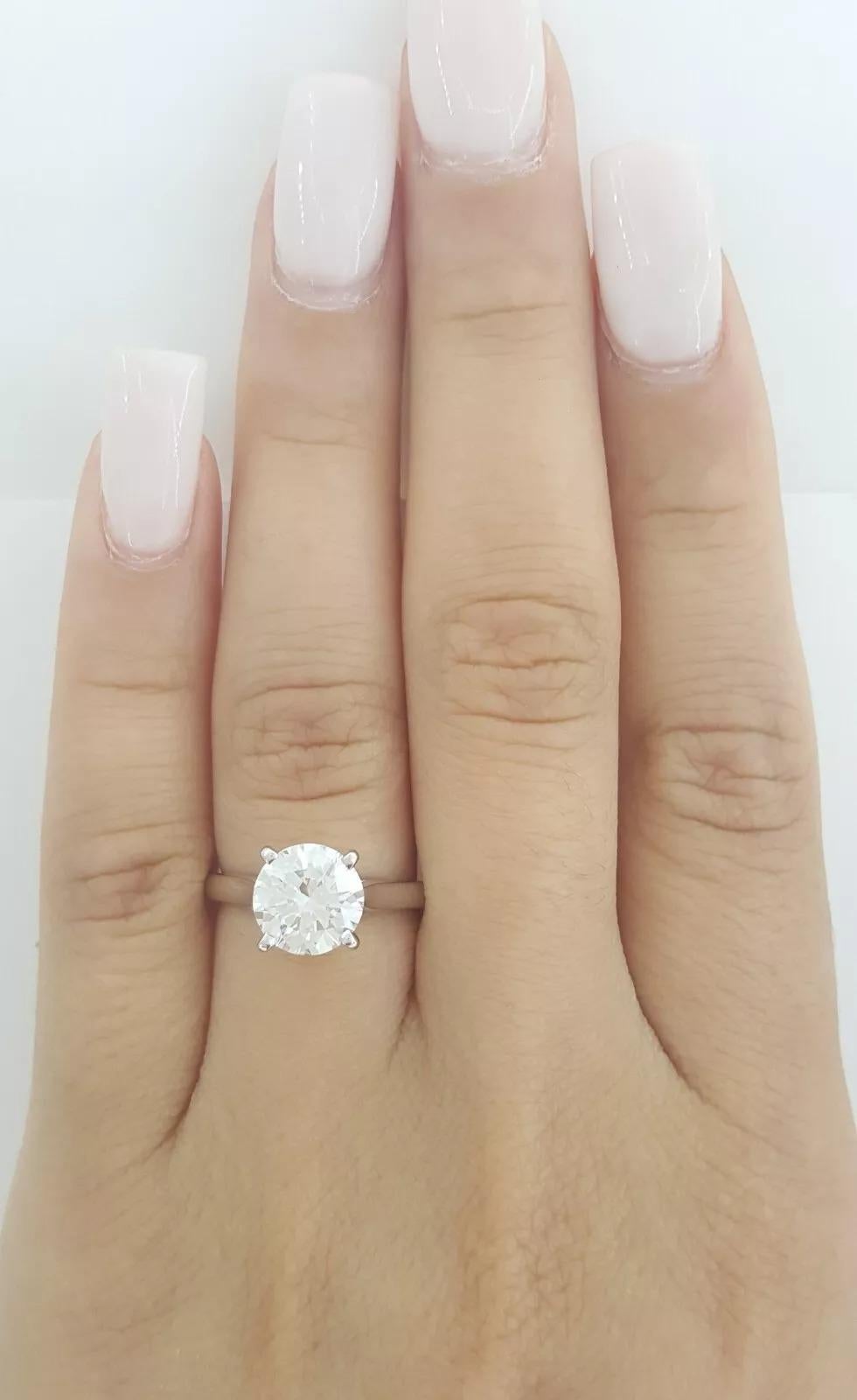 De las mujeres Cartier 1895 Solitaire Platinum Engagement Ring en venta