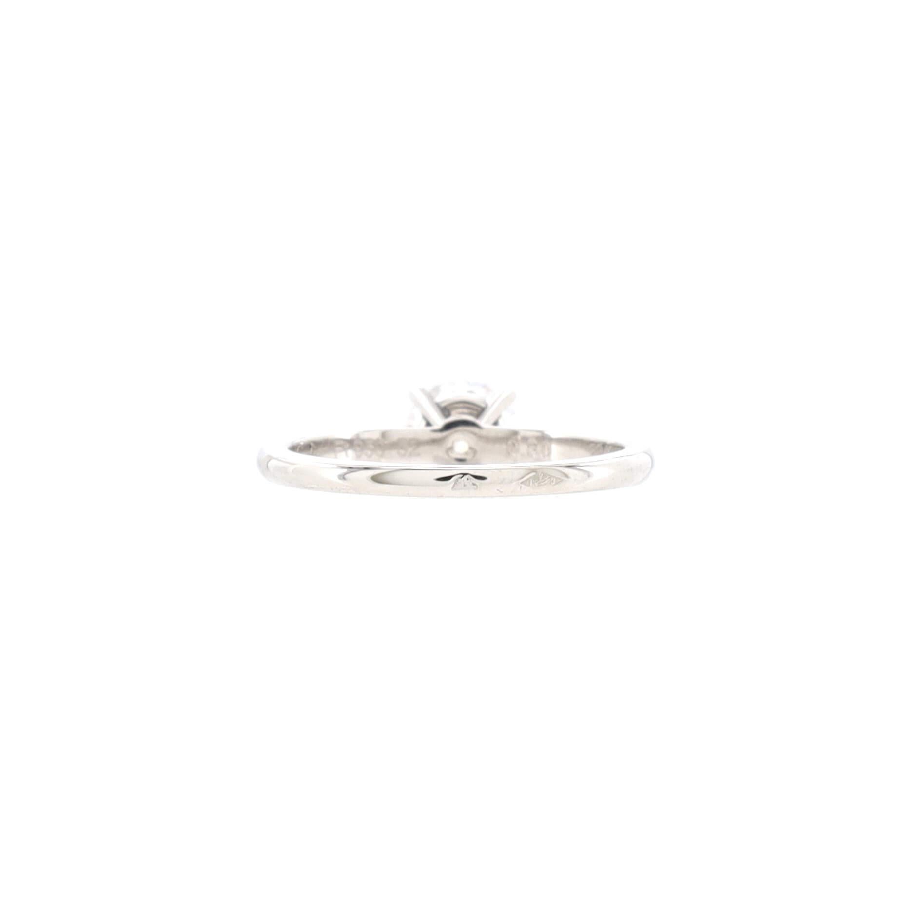Cartier 1895 Solitaire Ring 18k White Gold with RBC Diamond D/VS1 0.80 Carat In Good Condition In New York, NY