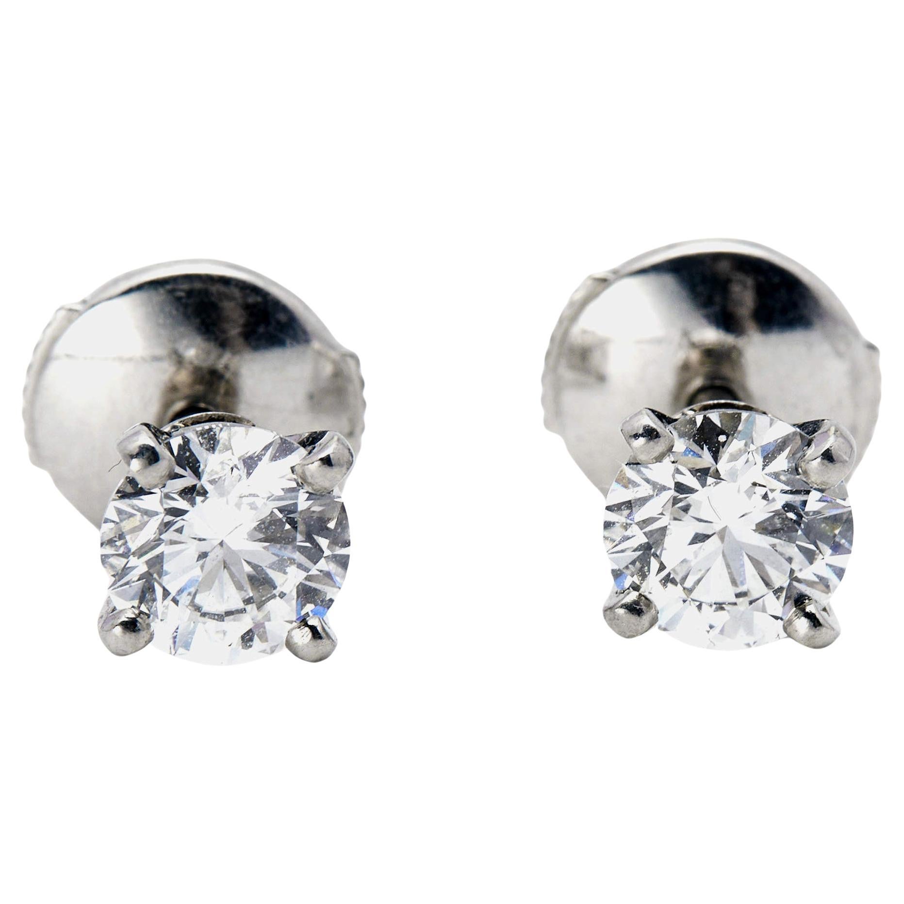 Cartier 1895 Solitare Diamonds Platinum Earrings For Sale