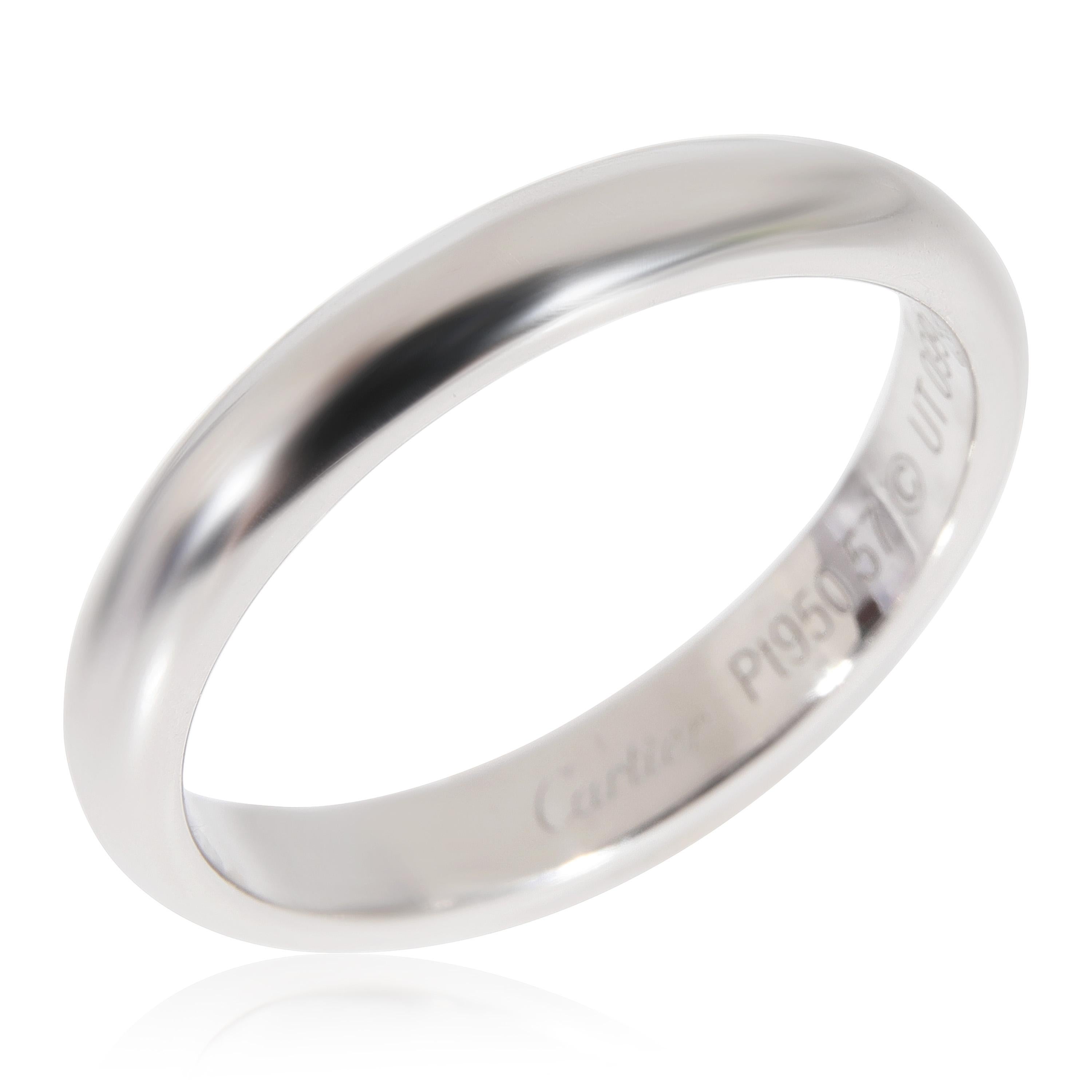 Cartier 1895 Wedding Band in Platinum

PRIMARY DETAILS
SKU: 121618
Listing Title: Cartier 1895 Wedding Band in Platinum
Condition Description: Retails for 1700 USD. In excellent condition and recently polished. Ring size is 8.0.
Brand: