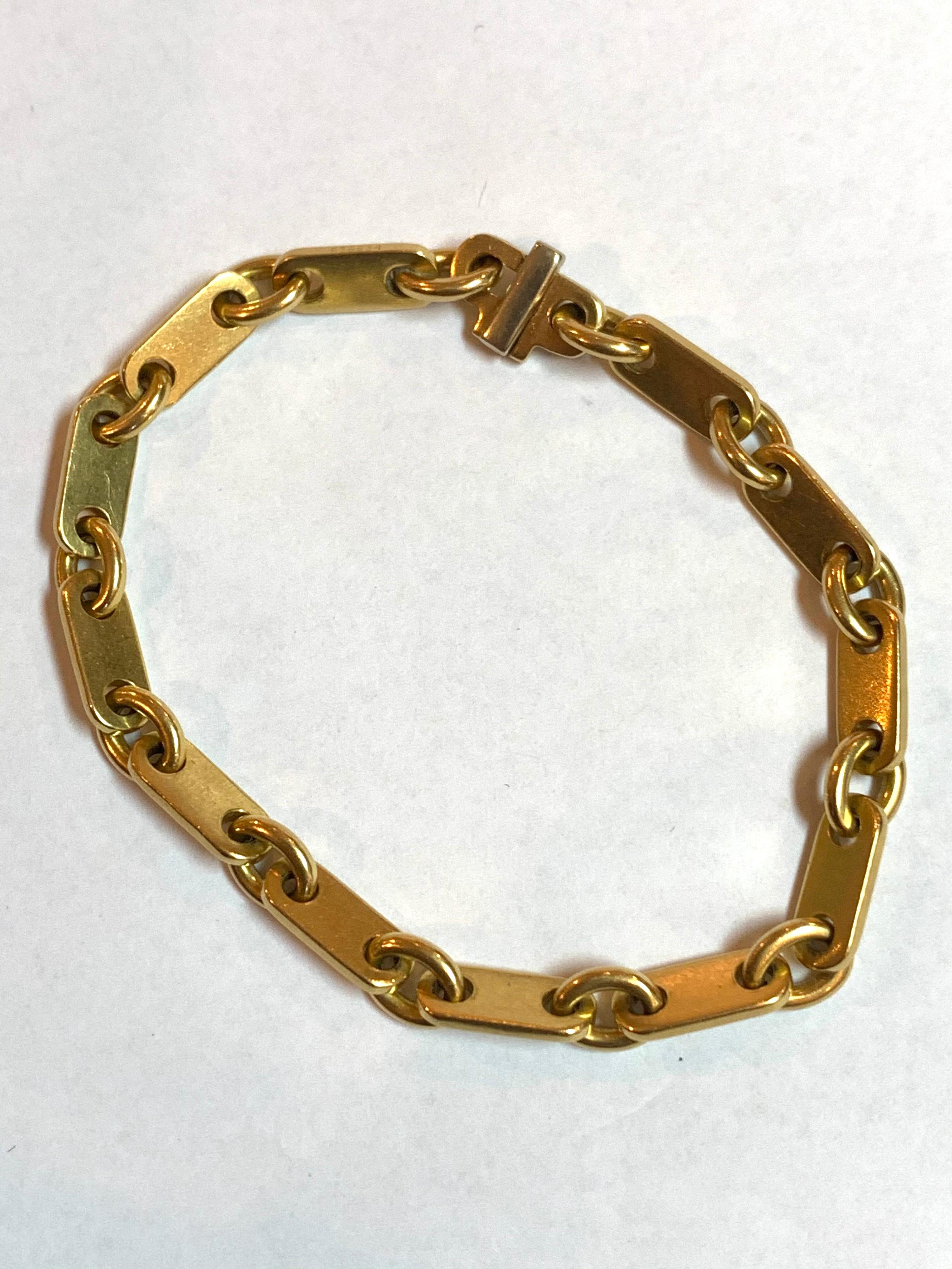 Cartier, 18 Carat Gold Link Bracelet In Good Condition For Sale In Mayfair, GB