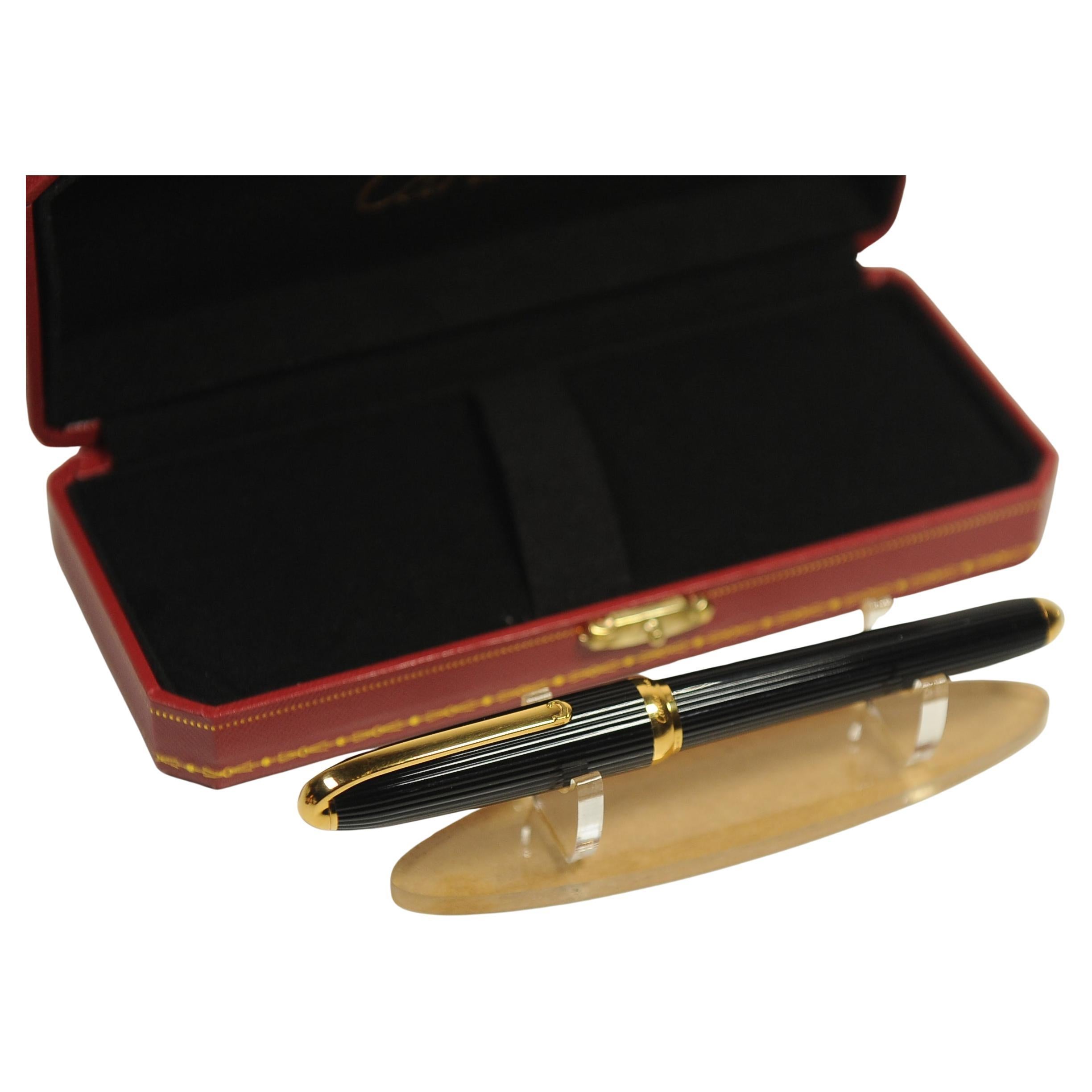 Cartier 18ct Gold Nib Black Godron Ribbed Fountain Pen With Cartier Box For Sale 8