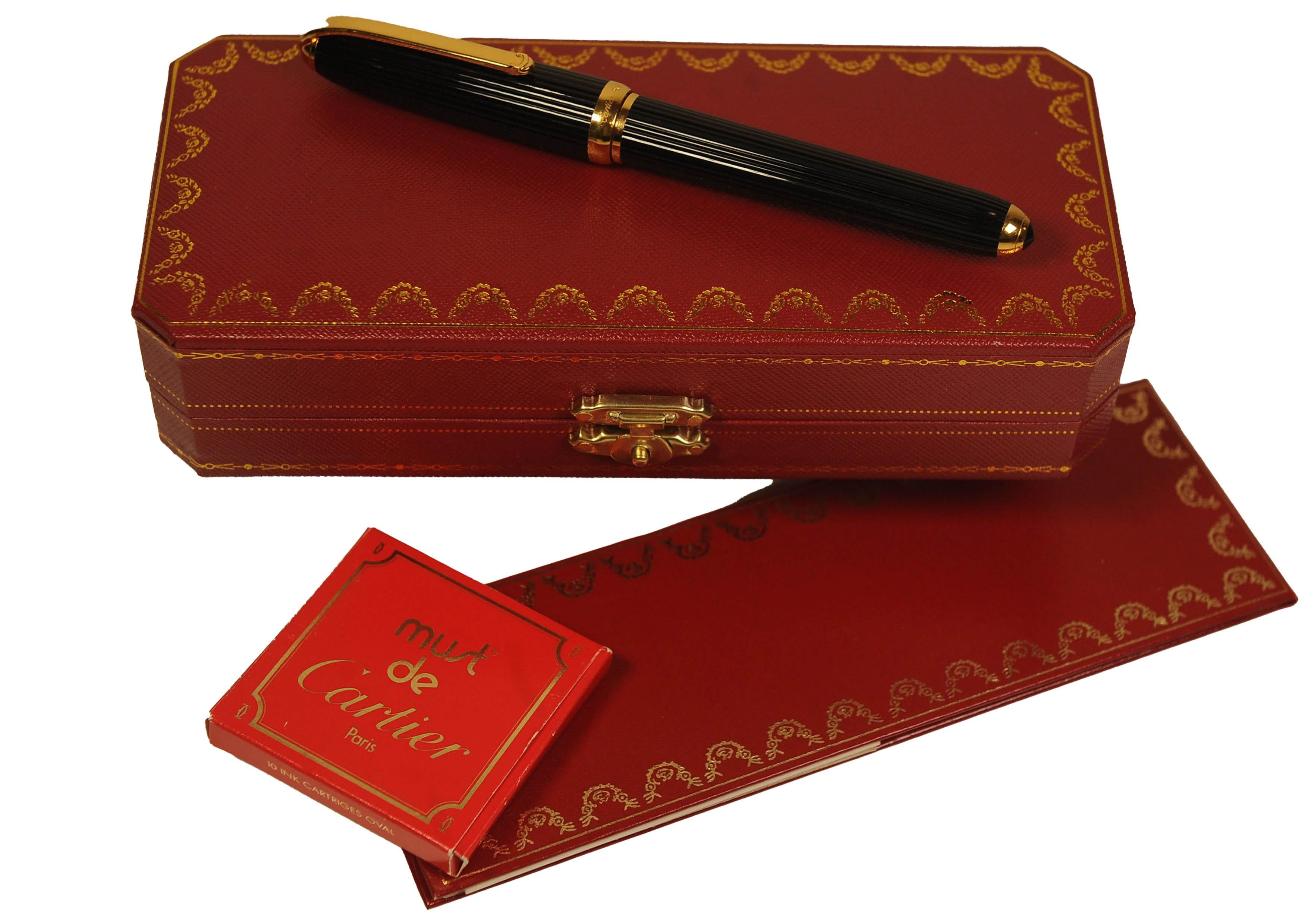 Cartier 18ct Gold Nib Black Godron Ribbed Fountain Pen With Cartier Box For Sale 13