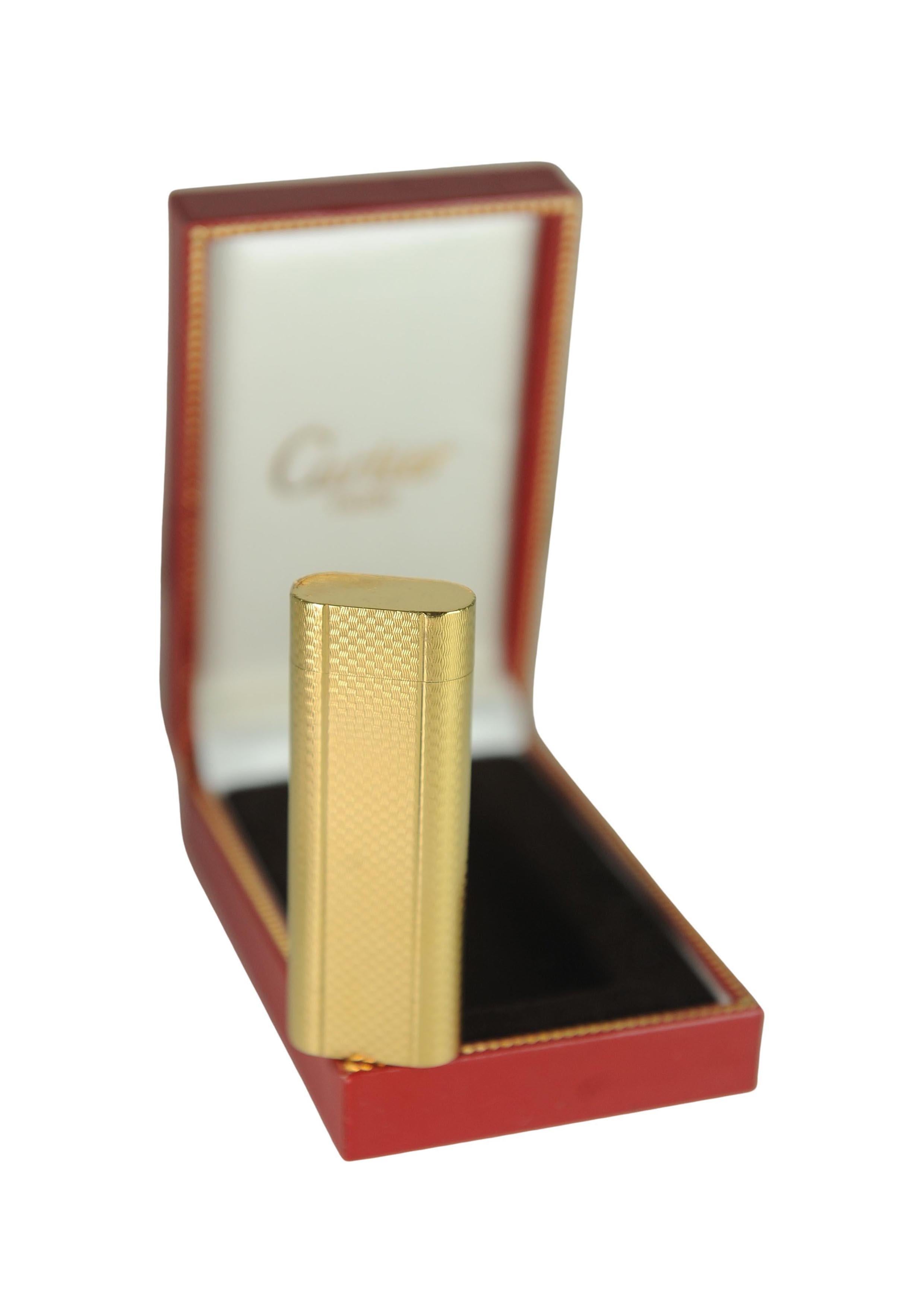 Accendino Briquet per sigarette Cartier in oro 18ct con scatola Cartier in vendita 10