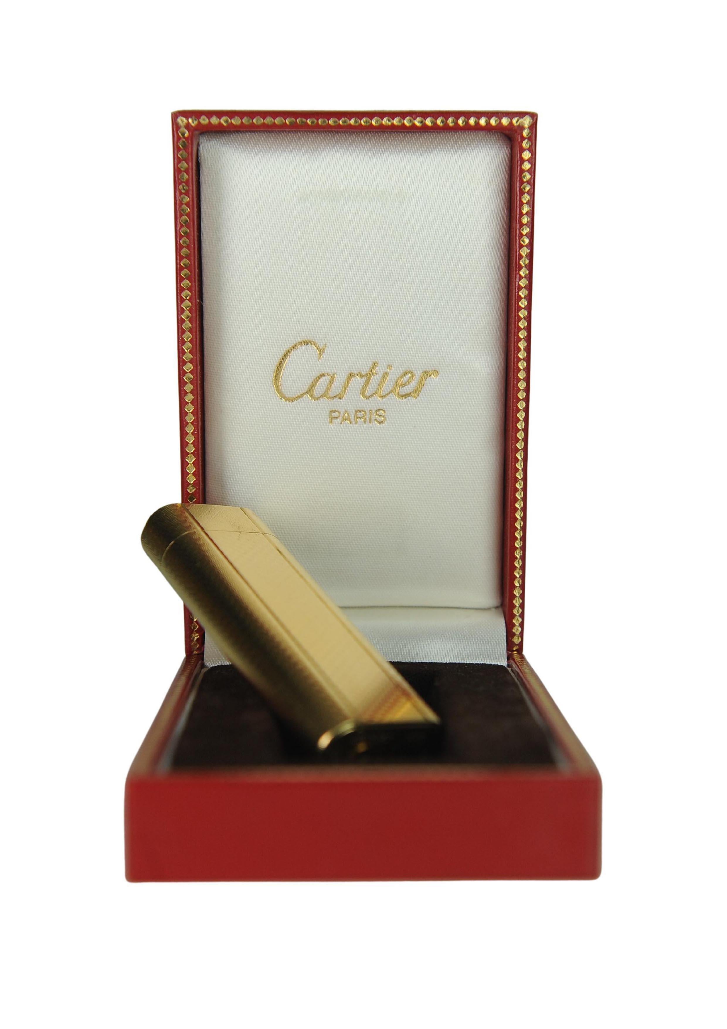 Accendino Briquet per sigarette Cartier in oro 18ct con scatola Cartier in vendita 12