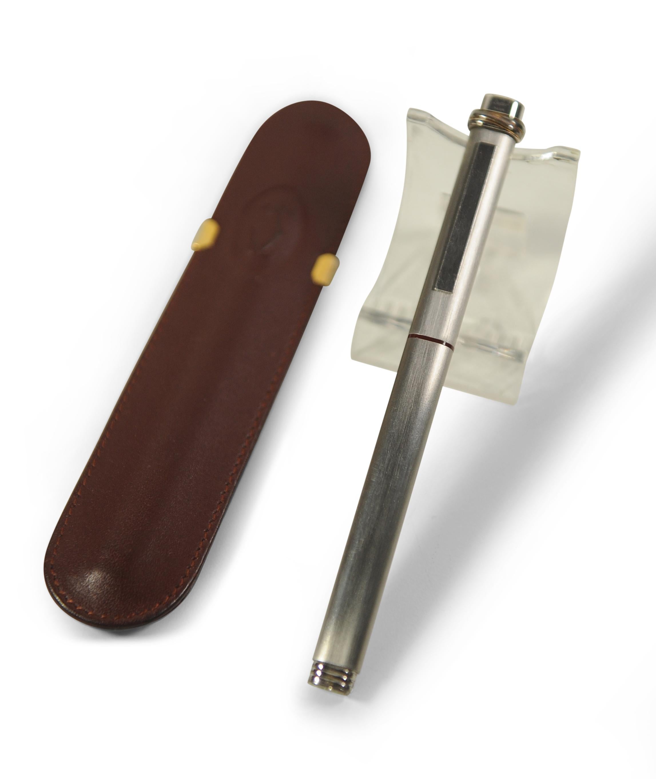 Cartier 18ct Gold Plate Nib Vendome Trinity gebürstet Kugelschreiber, Lederetui im Angebot 7