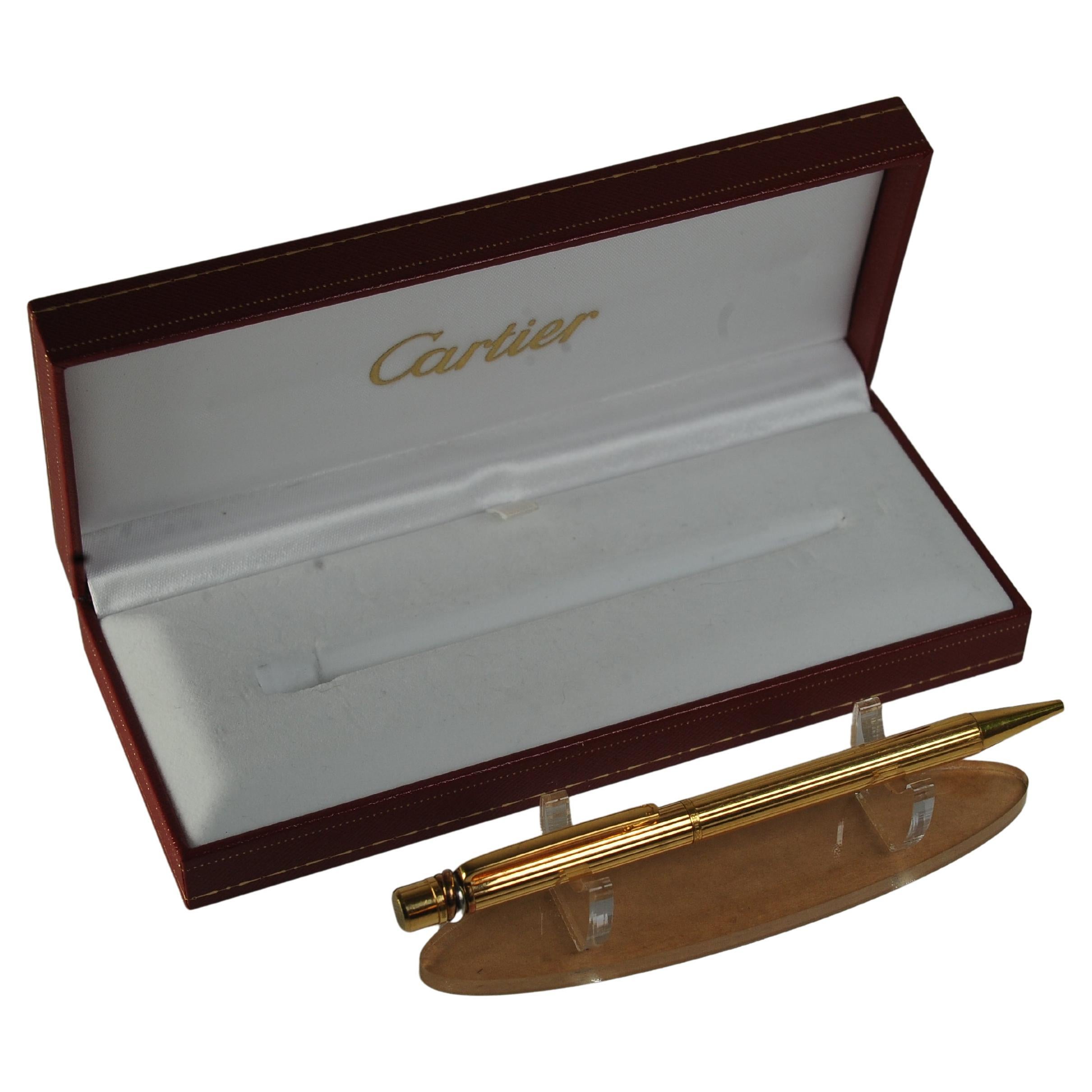 20ième siècle Cartier 18ct Gold Plated Ribbed Trinity Ballpoint Pen in Original Cartier Box en vente