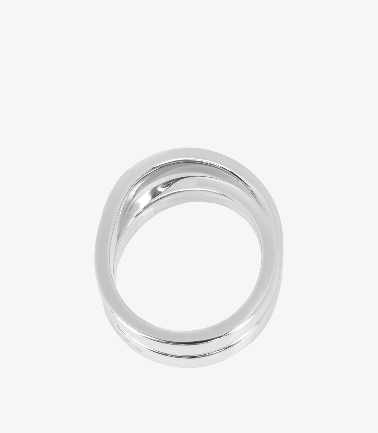 Cartier 18ct White Gold Crossover Nouvelle Vague Ring For Sale 3