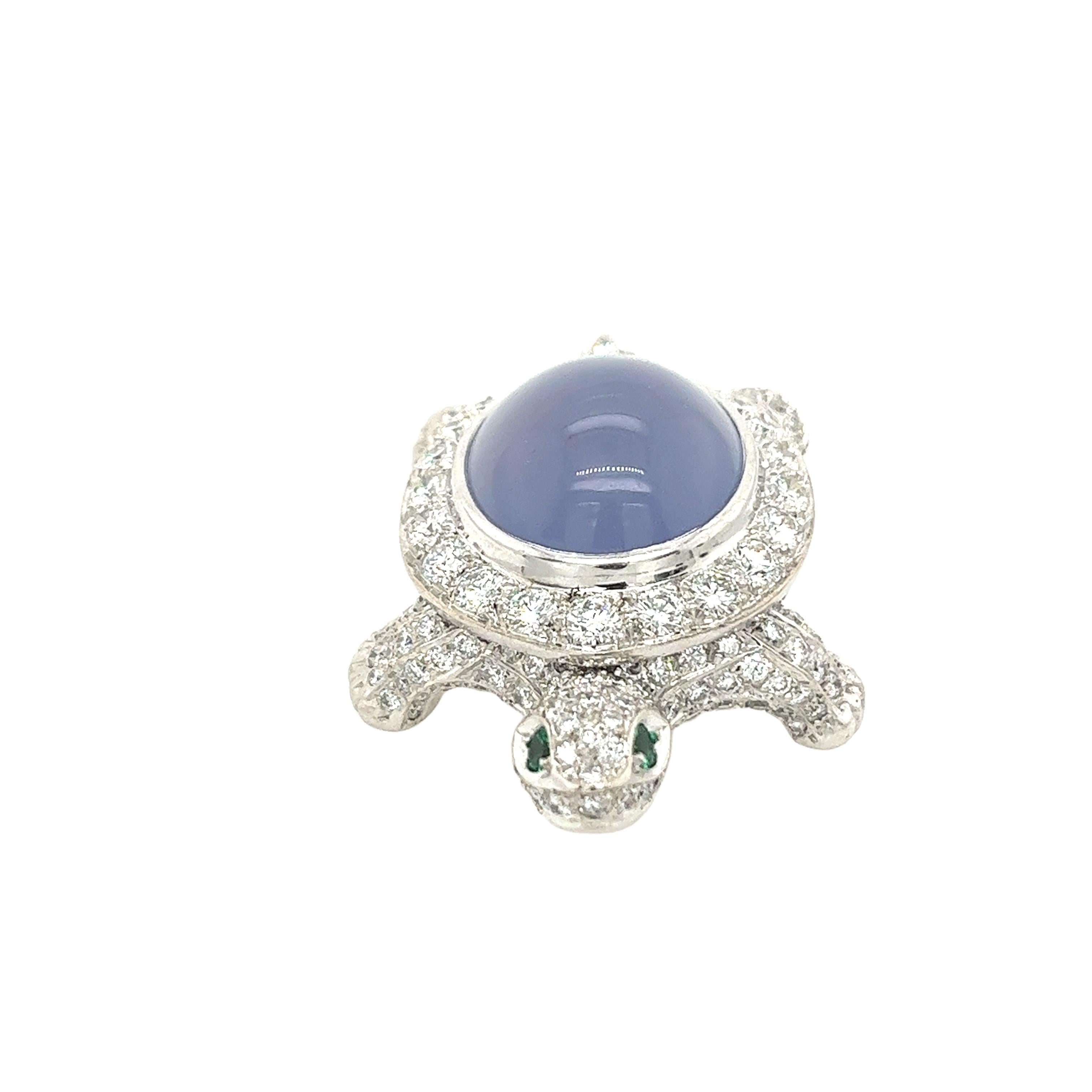 Cartier 18ct White Gold Diamond Chalcedony Turtle Brooch In Excellent Condition In London, GB