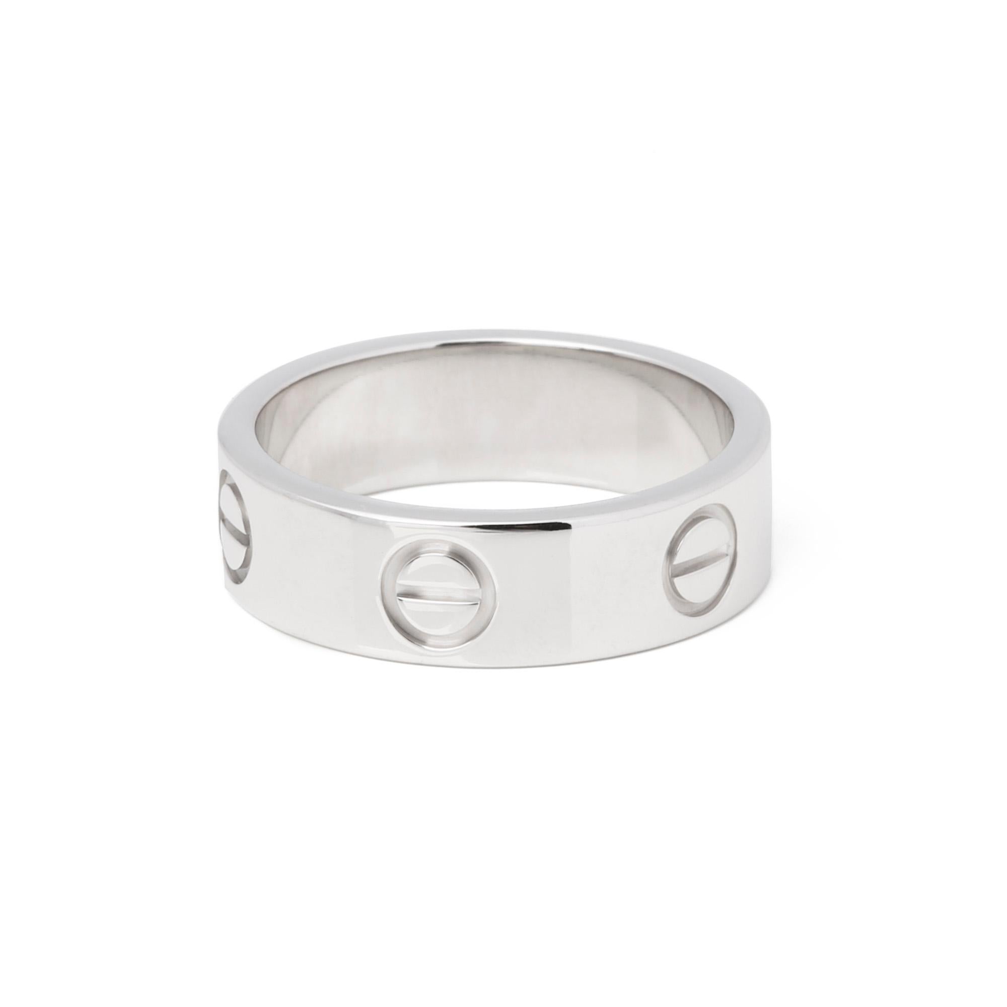 Femenino o masculino Anillo de amor Cartier de oro blanco de 18 ct en venta