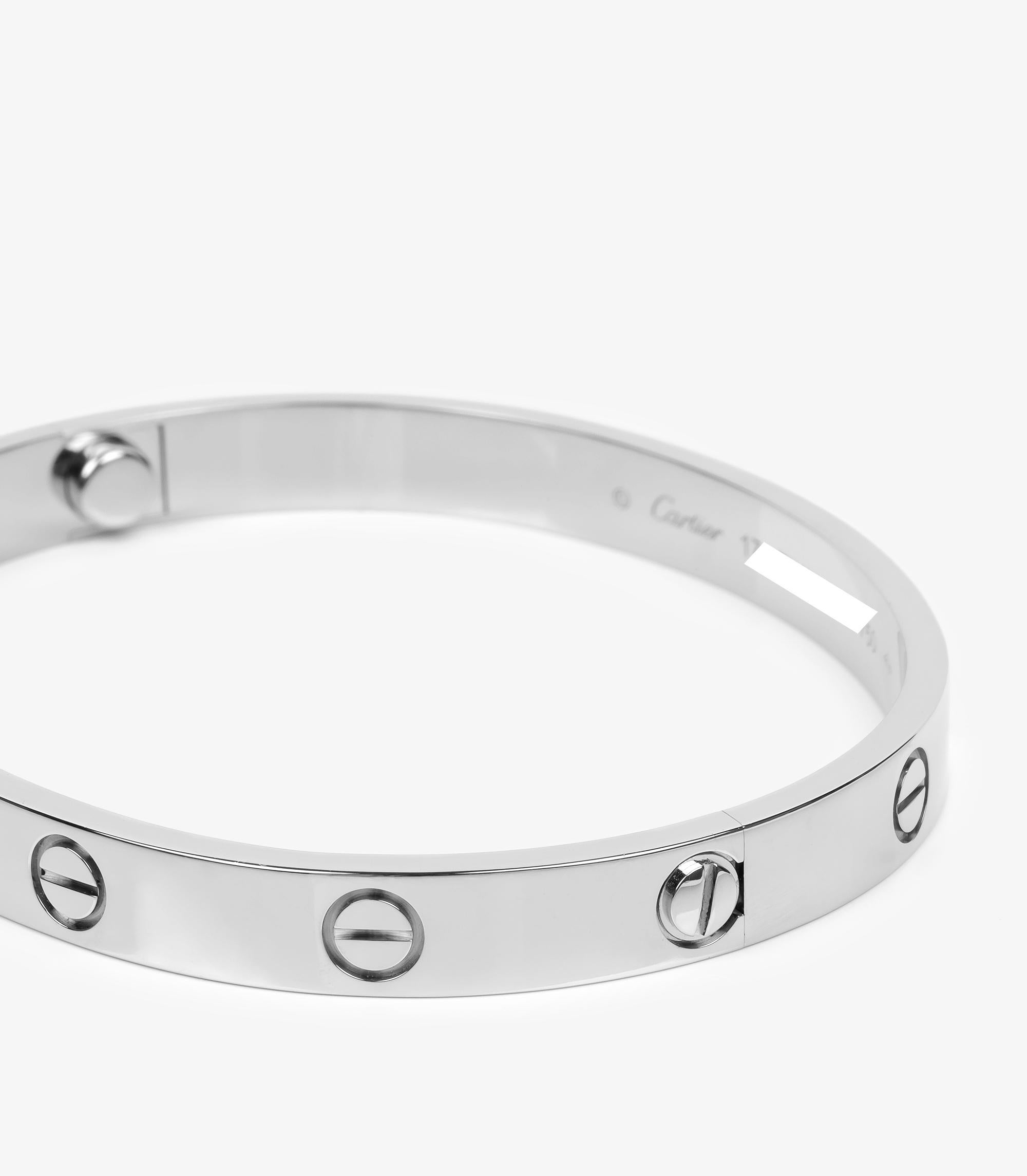 Cartier 18ct Oro Blanco Brazalete Amor 17CM en Excelente estado para la venta en Bishop's Stortford, Hertfordshire