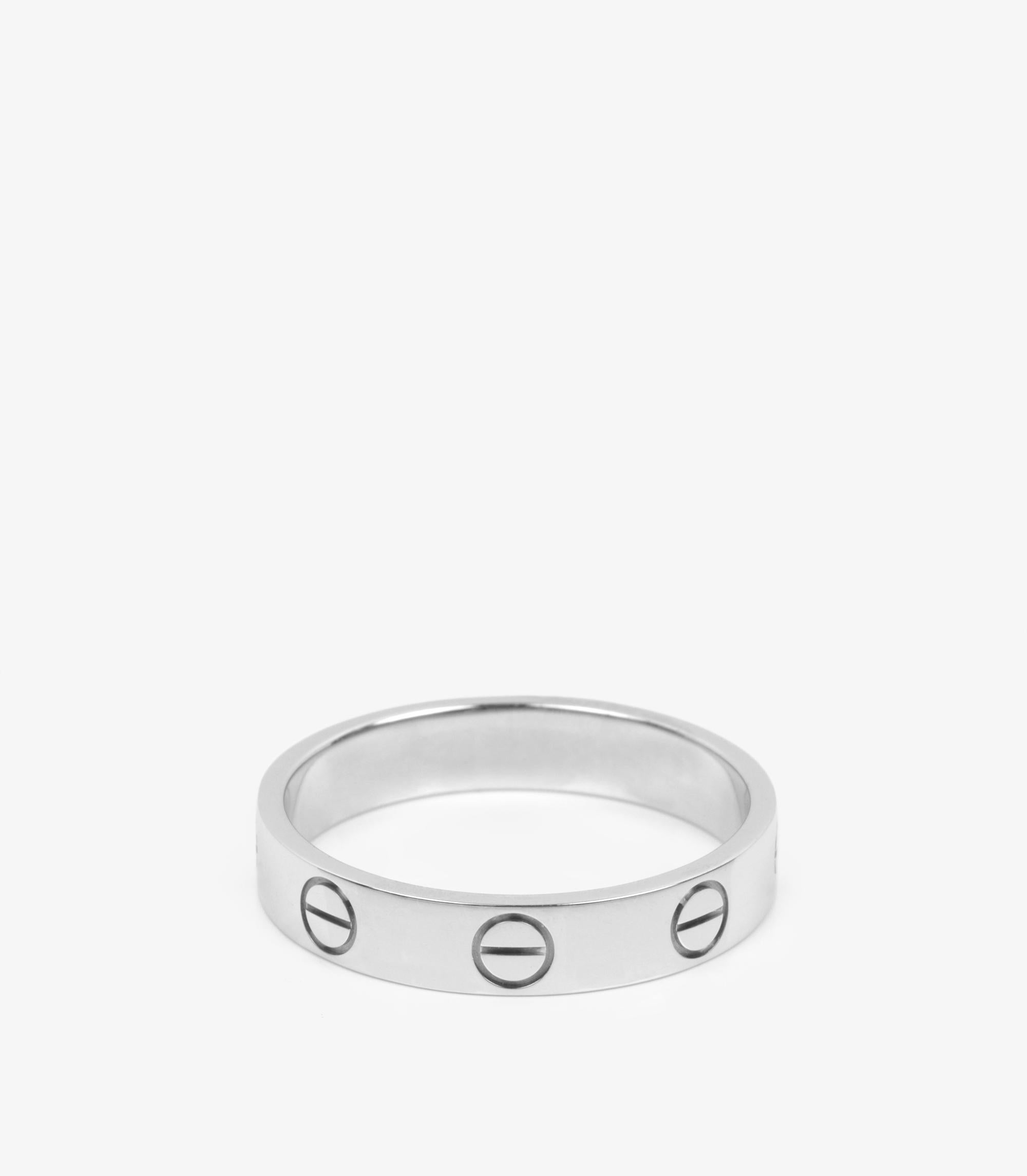 Anello nuziale Love di Cartier in oro bianco 18 ct. In condizioni ottime in vendita a Bishop's Stortford, Hertfordshire