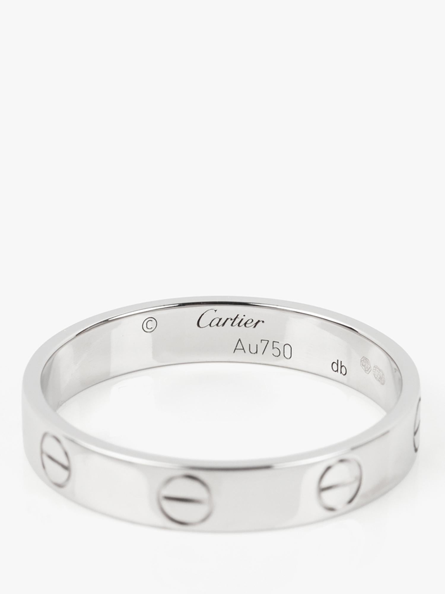 Anello nuziale Love di Cartier in oro bianco 18 ct. In condizioni buone in vendita a Bishop's Stortford, Hertfordshire