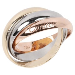 Bague trinité moyenne en or blanc, or jaune et or rose 18ct de Cartier