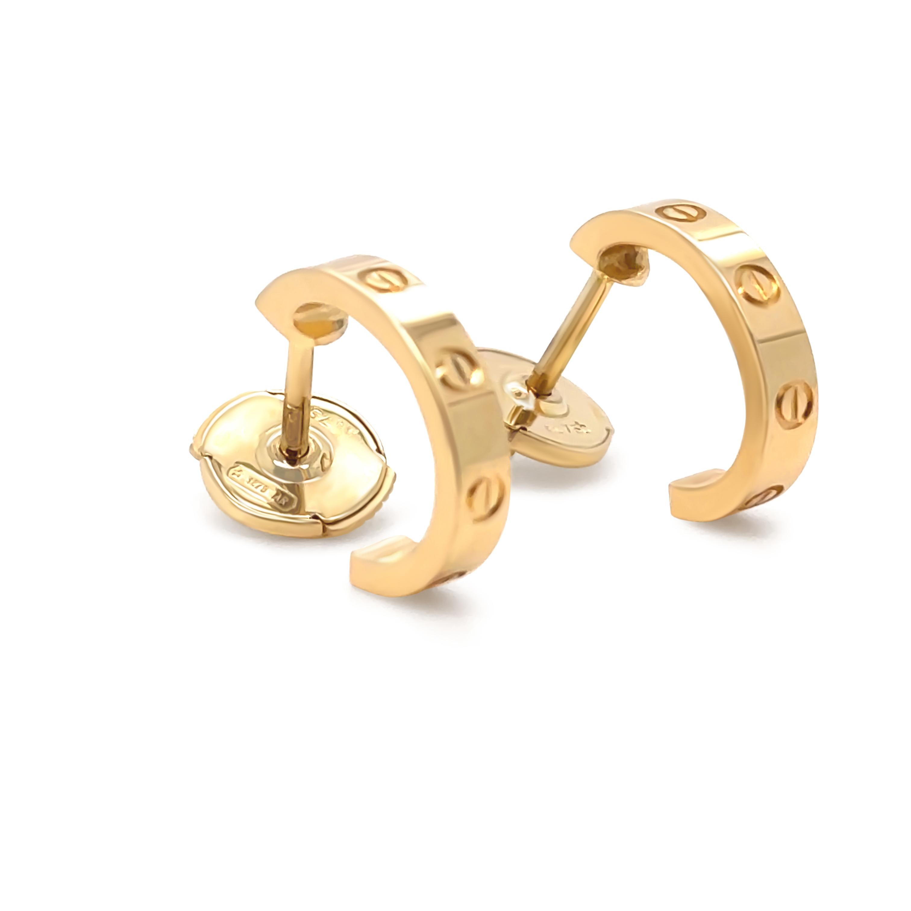 Cartier Orecchini a cerchio Love in oro giallo 18ct Modello piccolo 3,55g In condizioni ottime in vendita a SYDNEY, NSW