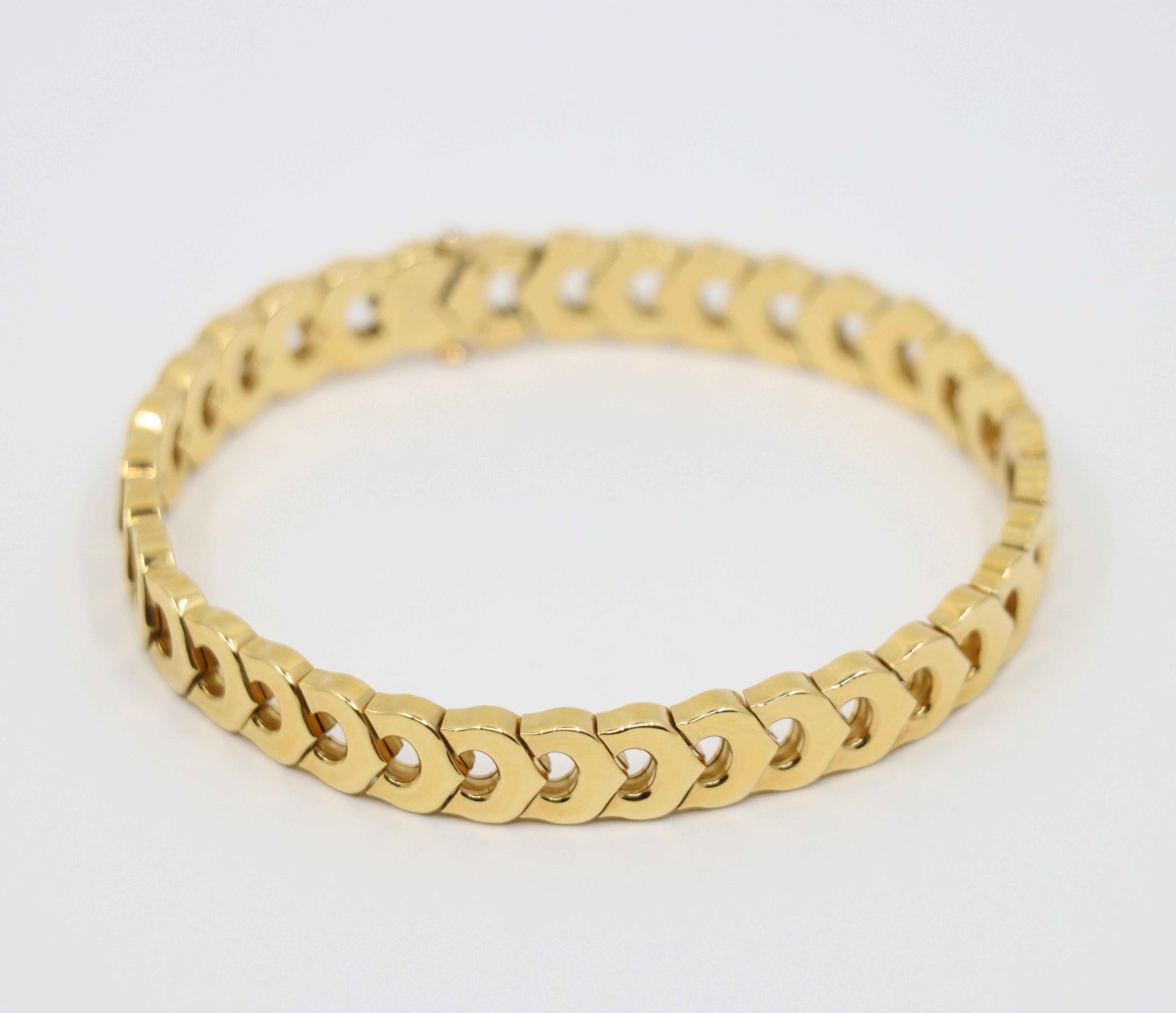 Cartier Bracelet à maillons C De Cartier en or 18 carats en vente 3