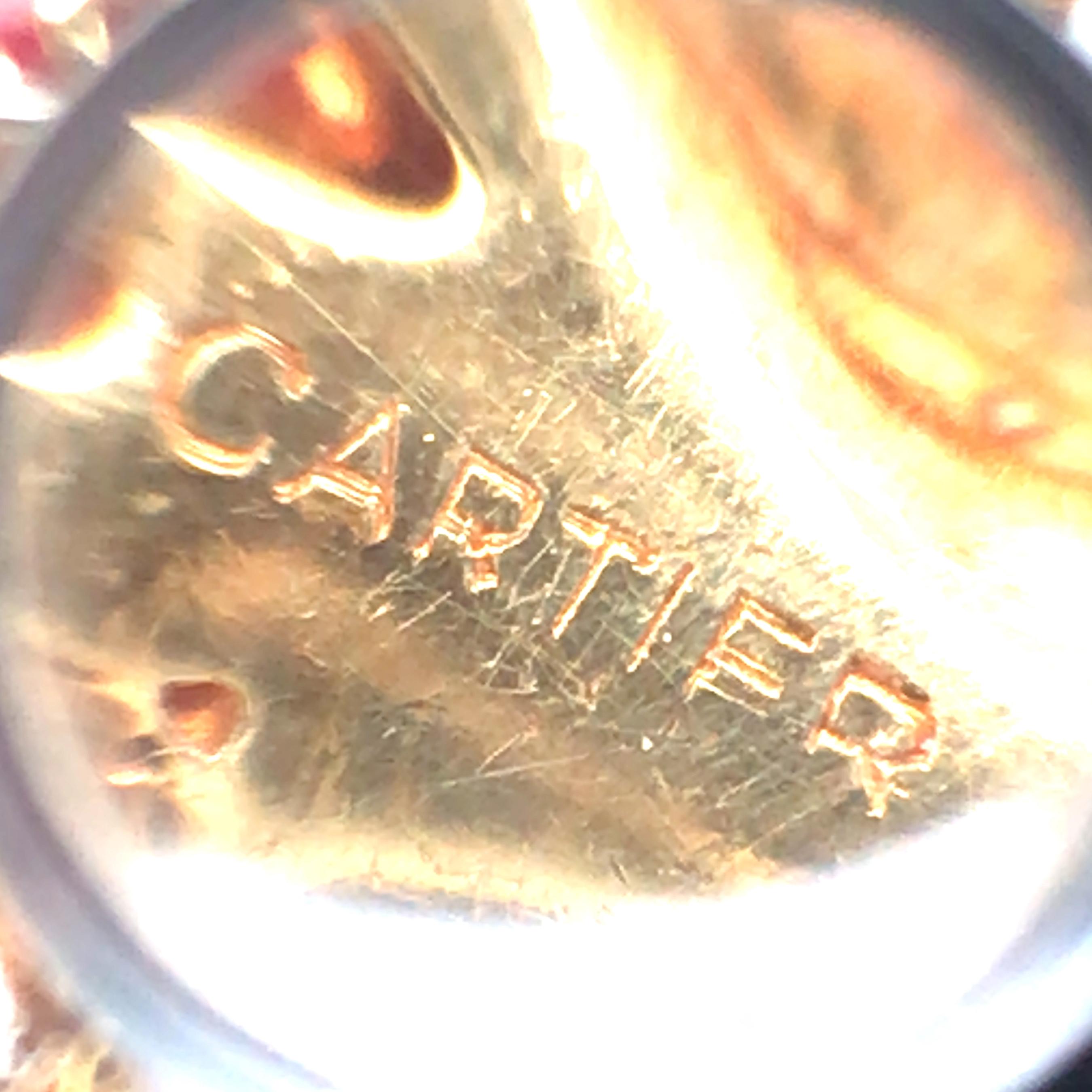 Cartier, 18K Gold Koralle Edelstein Diamant Seepferdchen Brosche für Damen oder Herren im Angebot