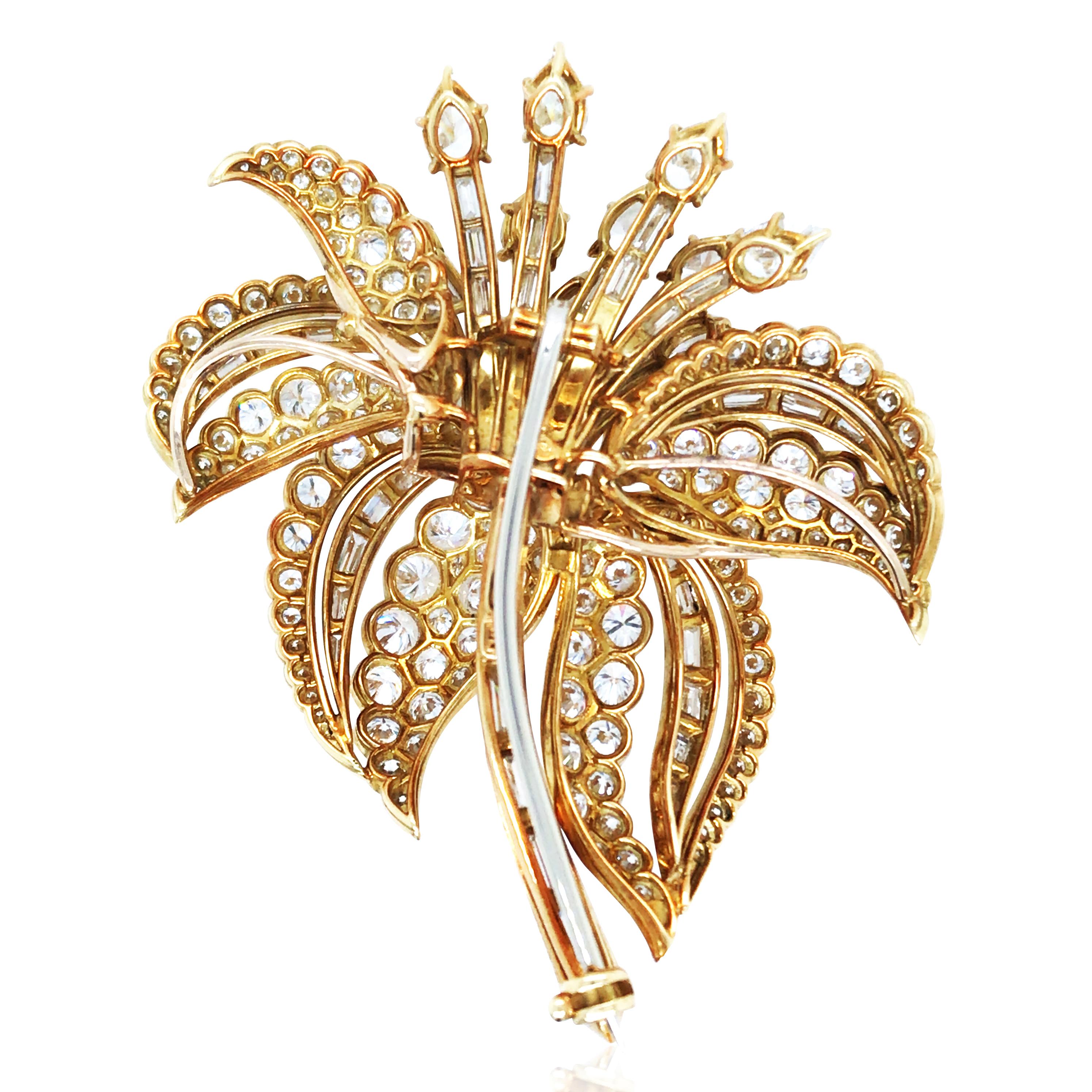 Women's or Men's Cartier, 18K Gold Diamond Flower Brooch For Sale
