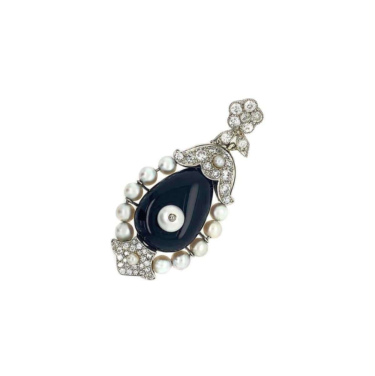 Brand: Cartier
Metal: 18k Gold
Condition: Excellent
 Year Of Manufacture: Circa 1920s
Gemstone: Diamond Set With Onyx
Length: 1.67 inches
Total Item Weight: 8.7 g

SKU#PD-00189