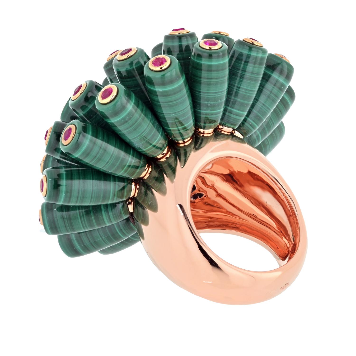 Round Cut Cartier 18K Gold Nouvelle Vague EU 52 With Malachite And Fire Opals Ring