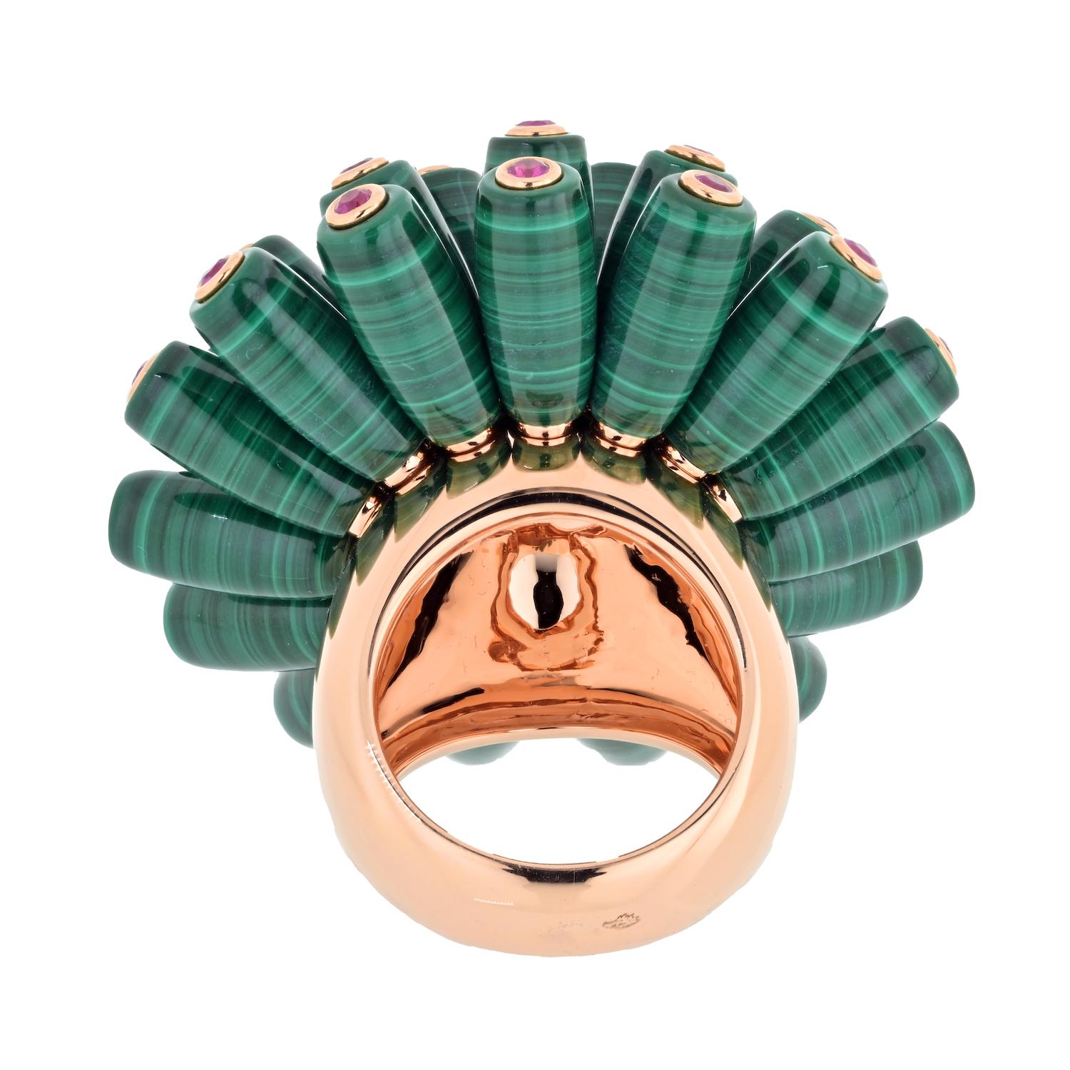 Cartier 18K Gold Nouvelle Vague EU 52 With Malachite And Fire Opals Ring In Excellent Condition In New York, NY