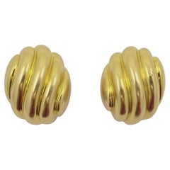 Cartier Earrings 18k Gold Shell Design