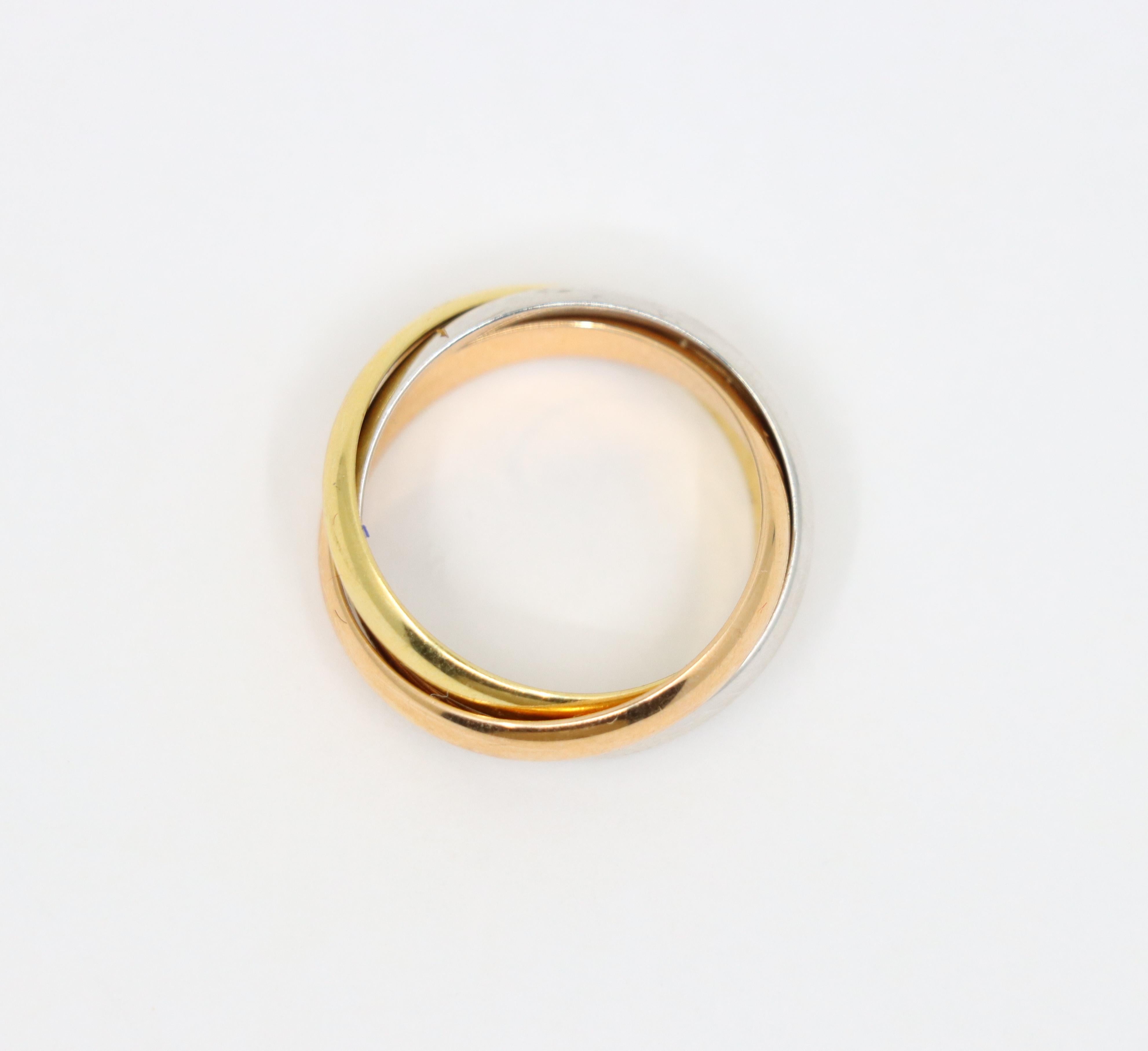 Women's or Men's Cartier 18K Gold Trinity Ring For Sale