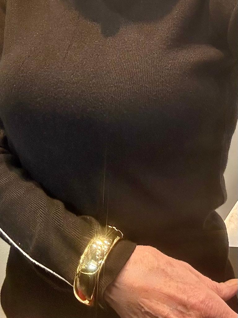 Pulsera ancha vintage Cartier 18K en venta 9