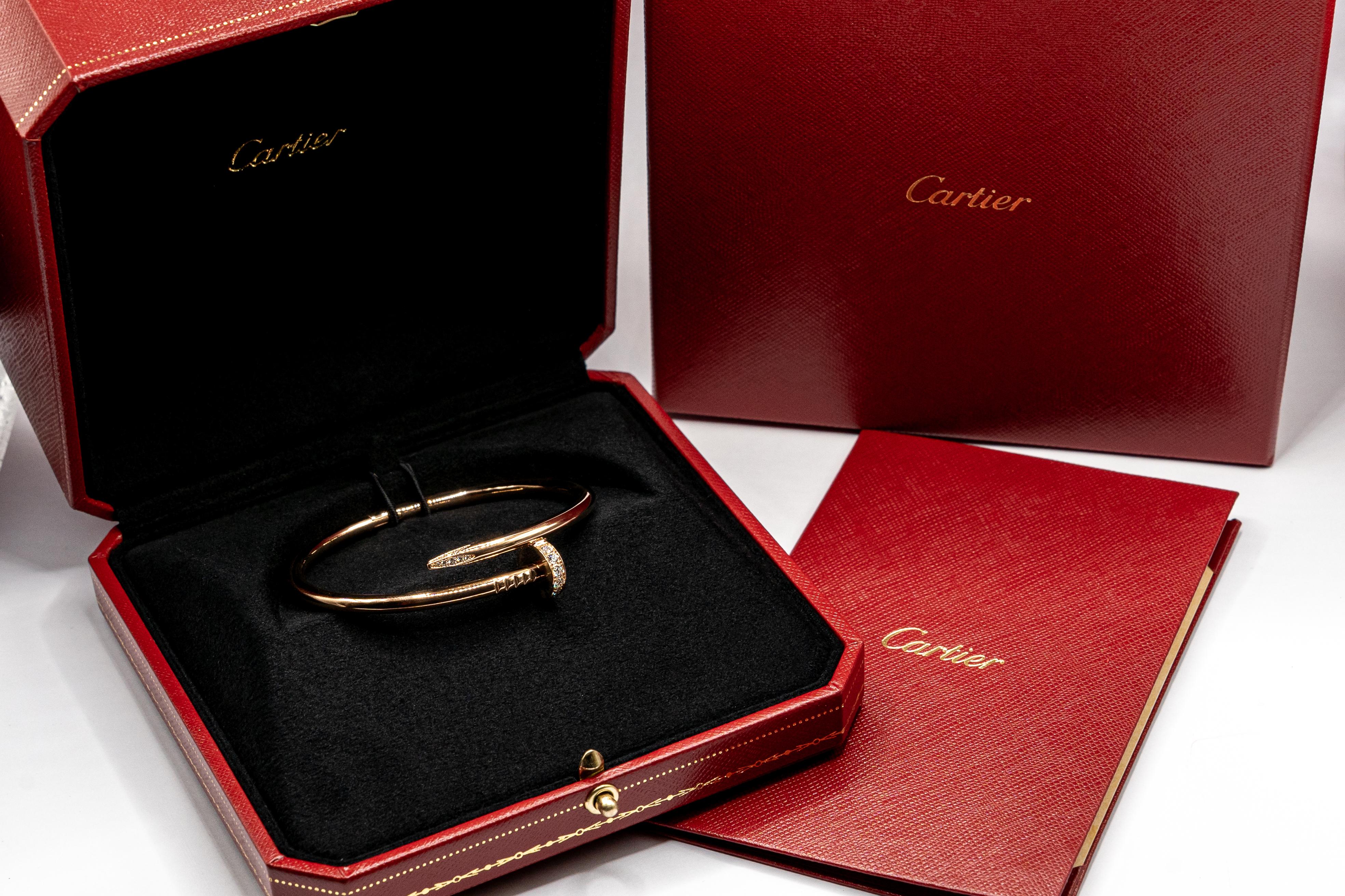 Women's or Men's Cartier 18k Rose Gold Juste Un Clou Diamonds 0, 58 Carat  Bracelet  