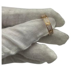 Cartier 18K Rose Gold Schmaler dreireihiger Pave-Diamantring, Größe 49