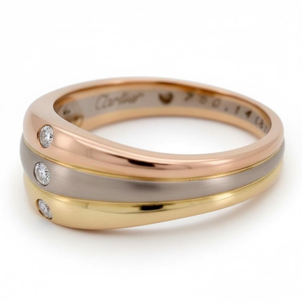 CARTIER - 18k Three-Tone Gold Diamonds Ring - Trio Design, Size 5.75 US Pour femmes en vente