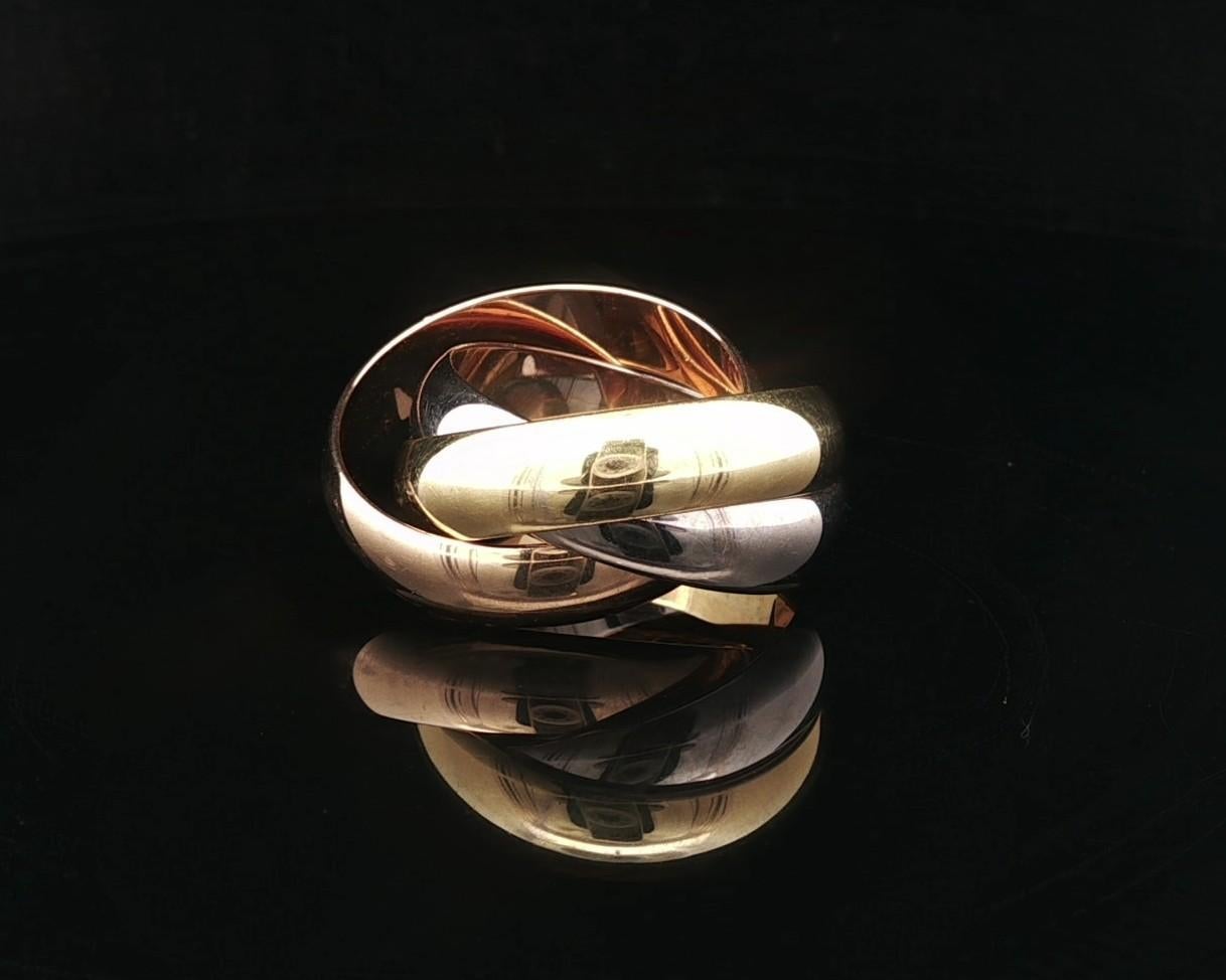 Cartier 18k Tri Color Gold Heavy Wide Trinity Rolling Ring sz 53 in vendita 2