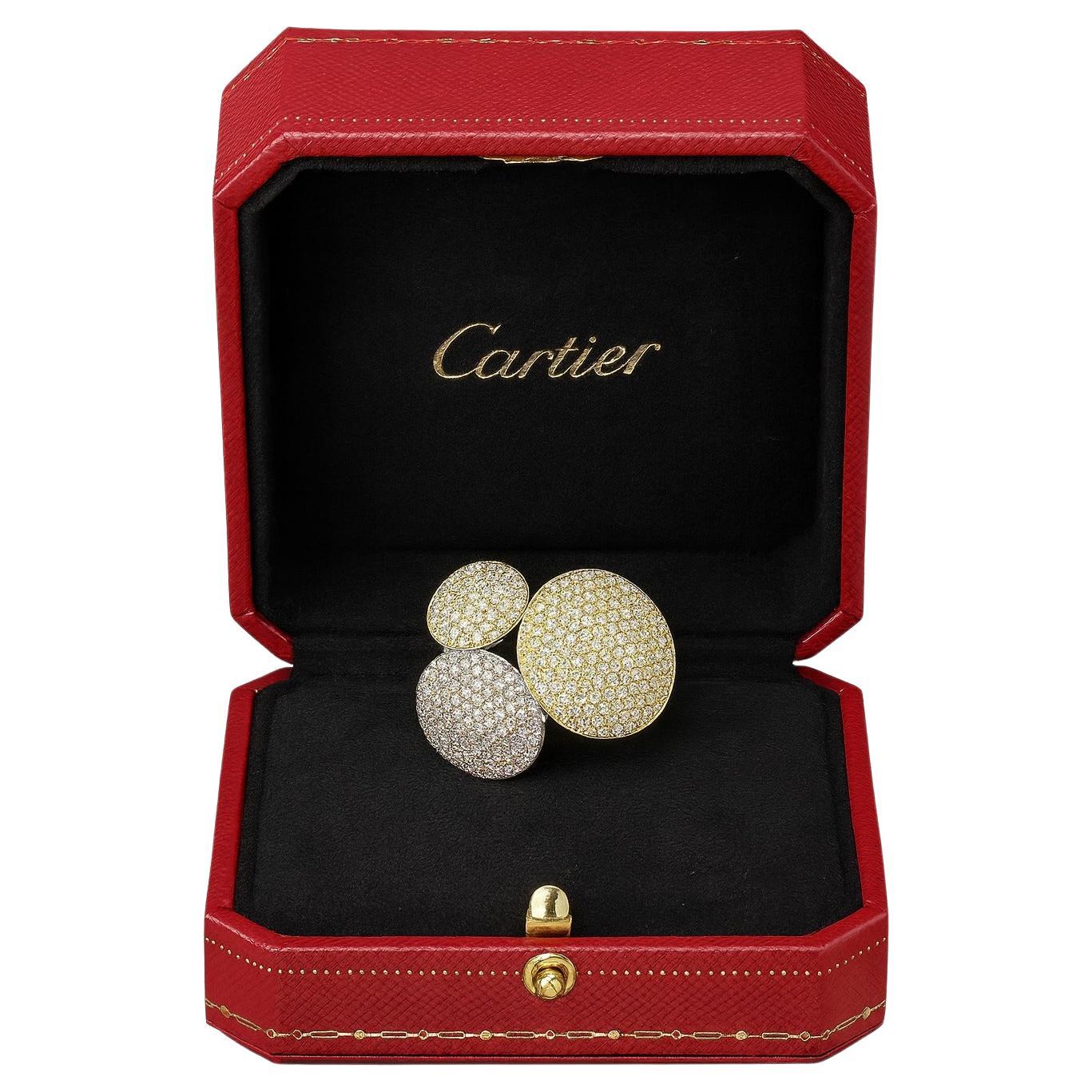Bague disque pavé en or tricolore 18K de Cartier en vente