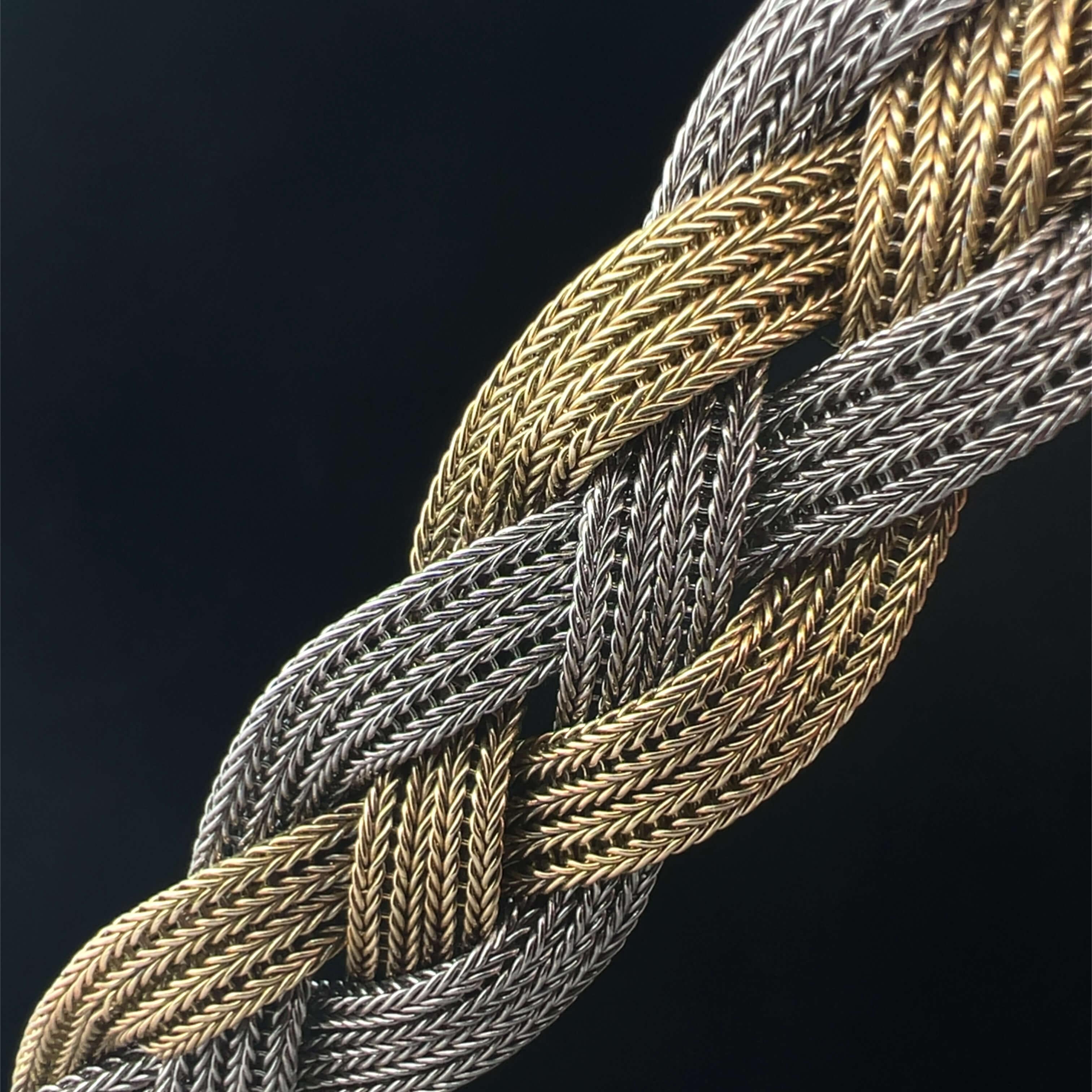 Cartier 18k Two Tone Gold Bracelet Circa 1960s In Good Condition For Sale In ADELAIDE, SA