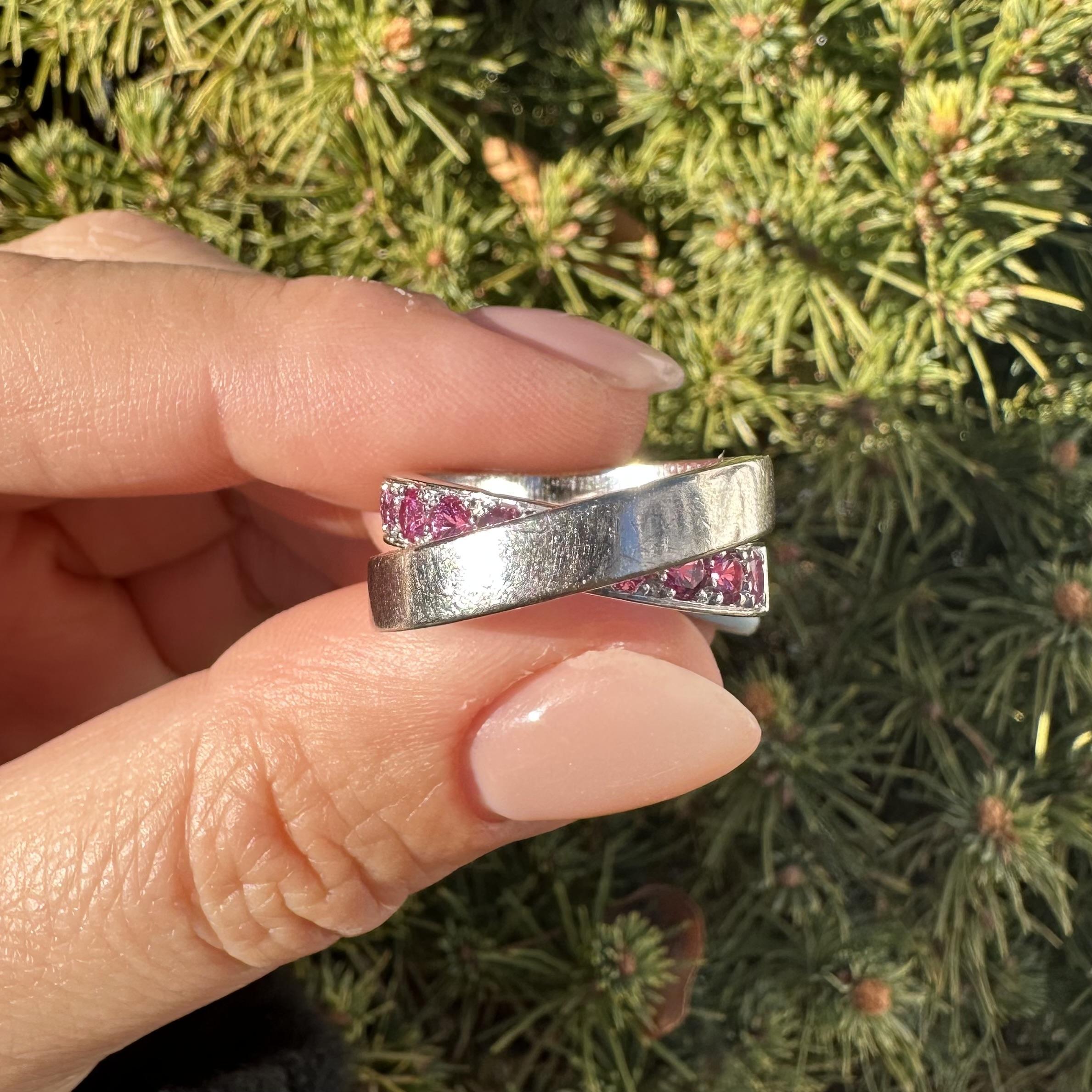 Bague croisée Paris Nouvelle Vague en or blanc 18 ct 1,50 ct de saphir rose de Cartier en vente 9