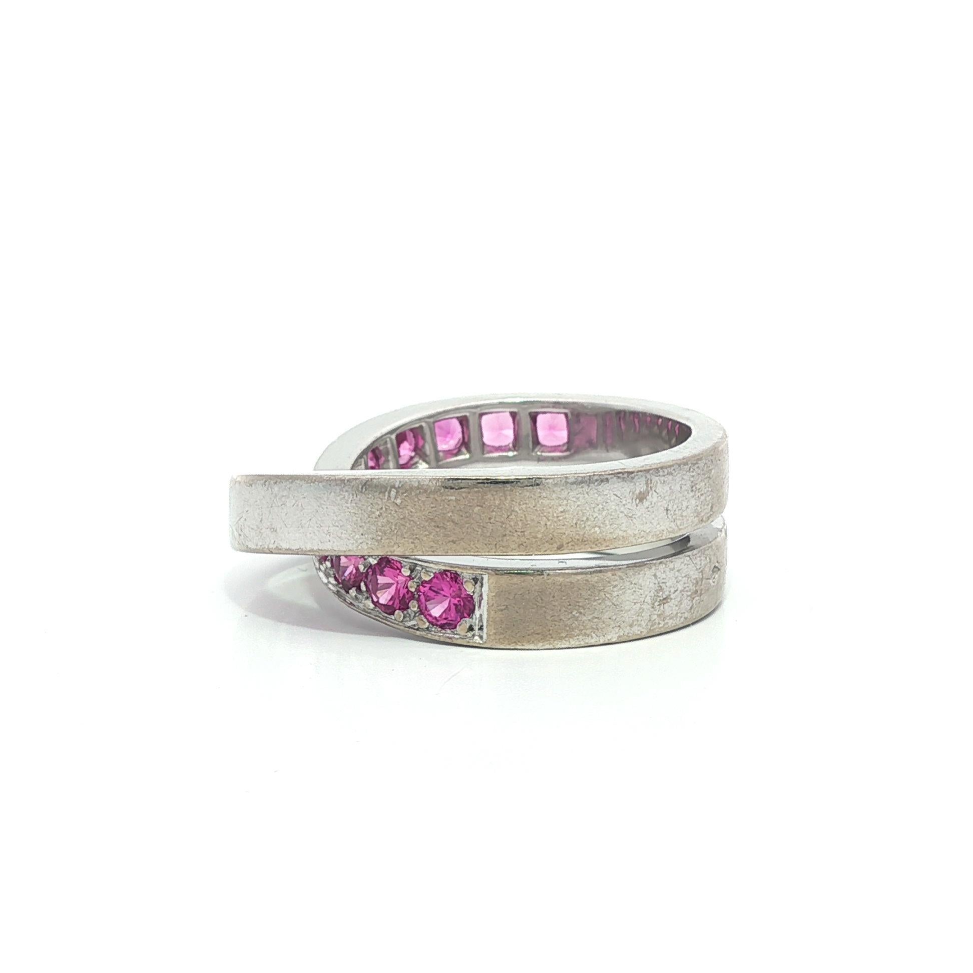 Bague croisée Paris Nouvelle Vague en or blanc 18 ct 1,50 ct de saphir rose de Cartier en vente 2