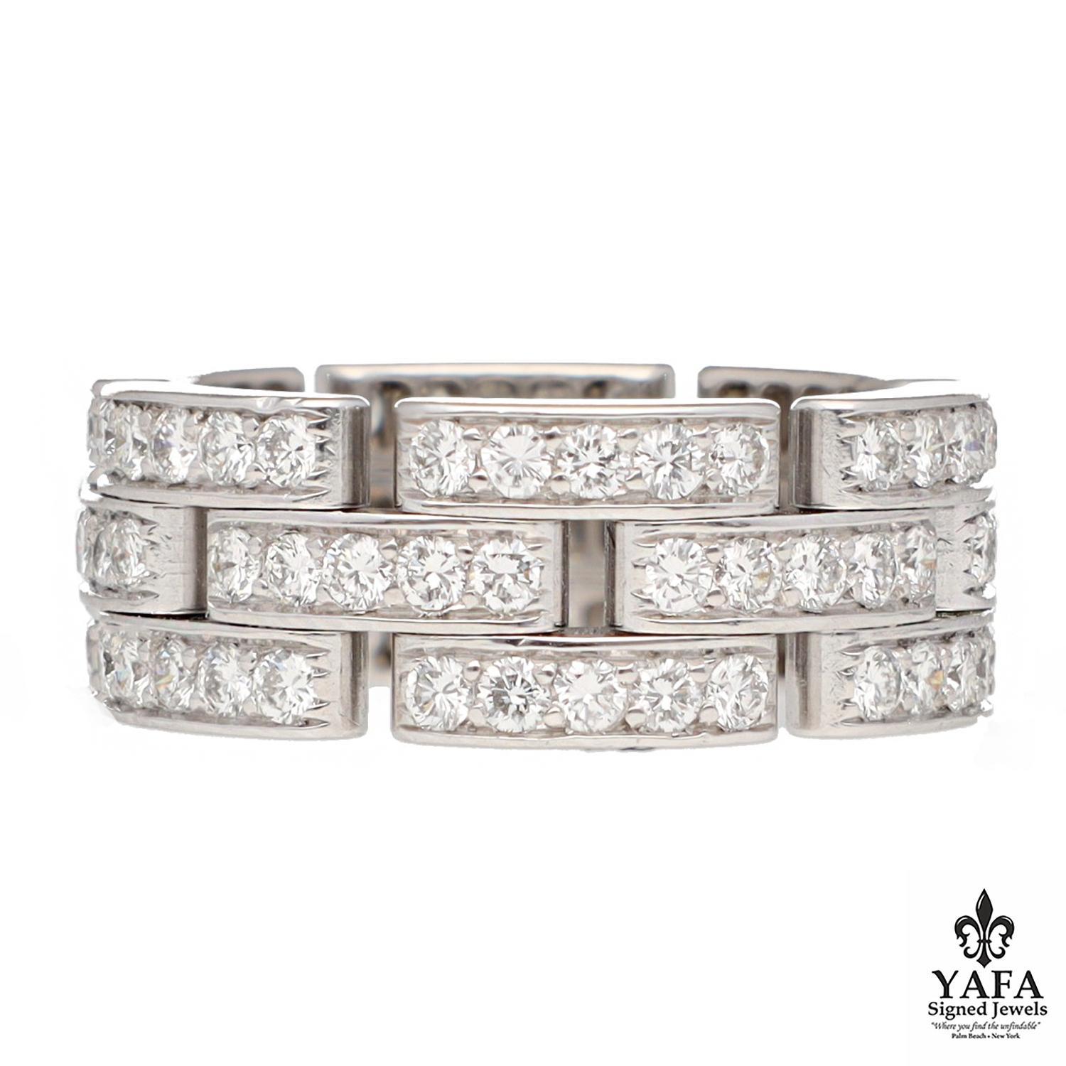 Cartier 18K white gold and diamond 3-row panther link ring is know for its luxury and elegance. This iconic Cartier motif is embellished with sparkling diamonds that reflect its stunning craftsmanship. Size 52, 6 or 16.6mm.
Signed - Cartier