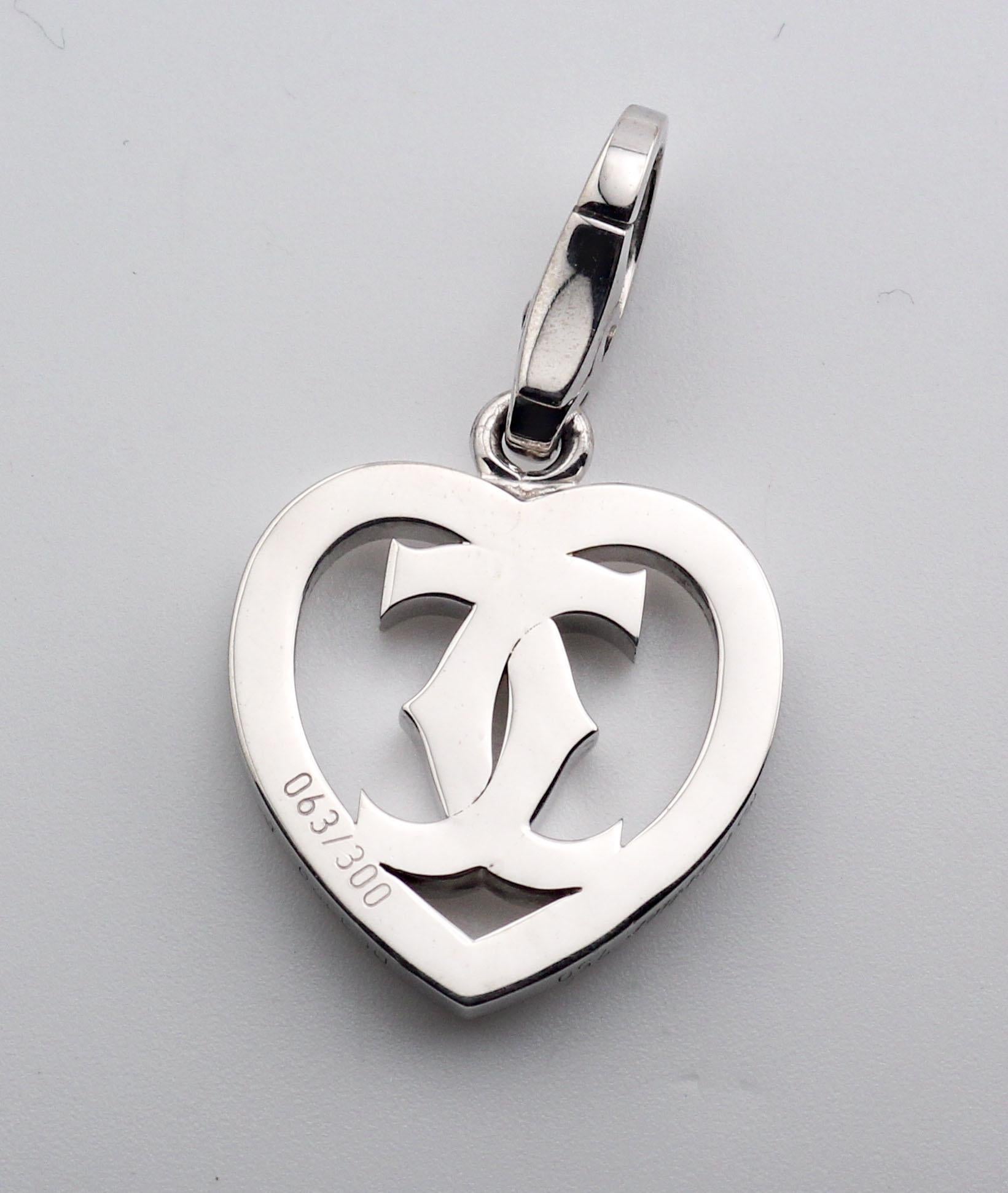 Moderne Cartier, breloque cœur C2 en or blanc 18 carats, édition limitée de 300 exemplaires en vente
