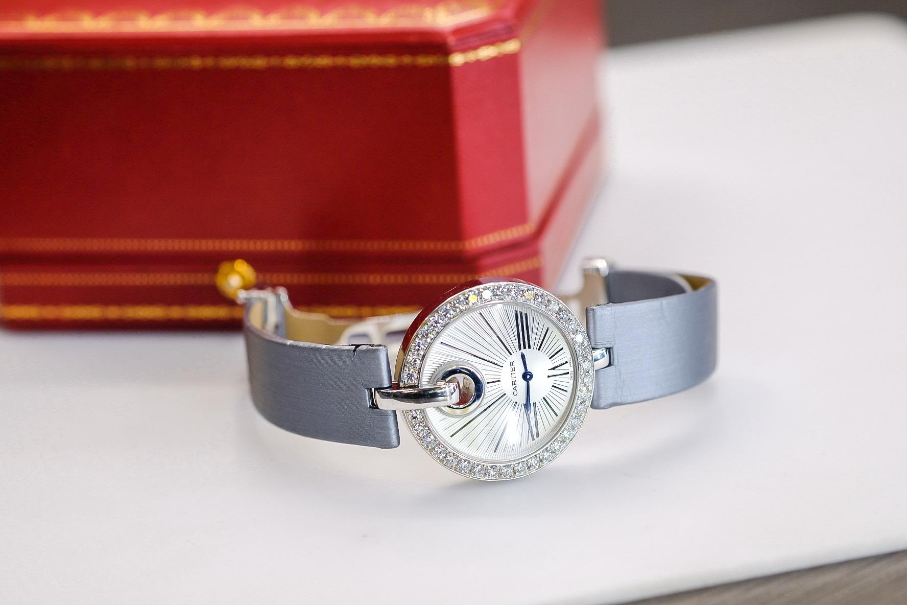 Cartier 18K White Gold Captive 35mm Round Diamond Dial Ladies Watch In Excellent Condition For Sale In New York, NY