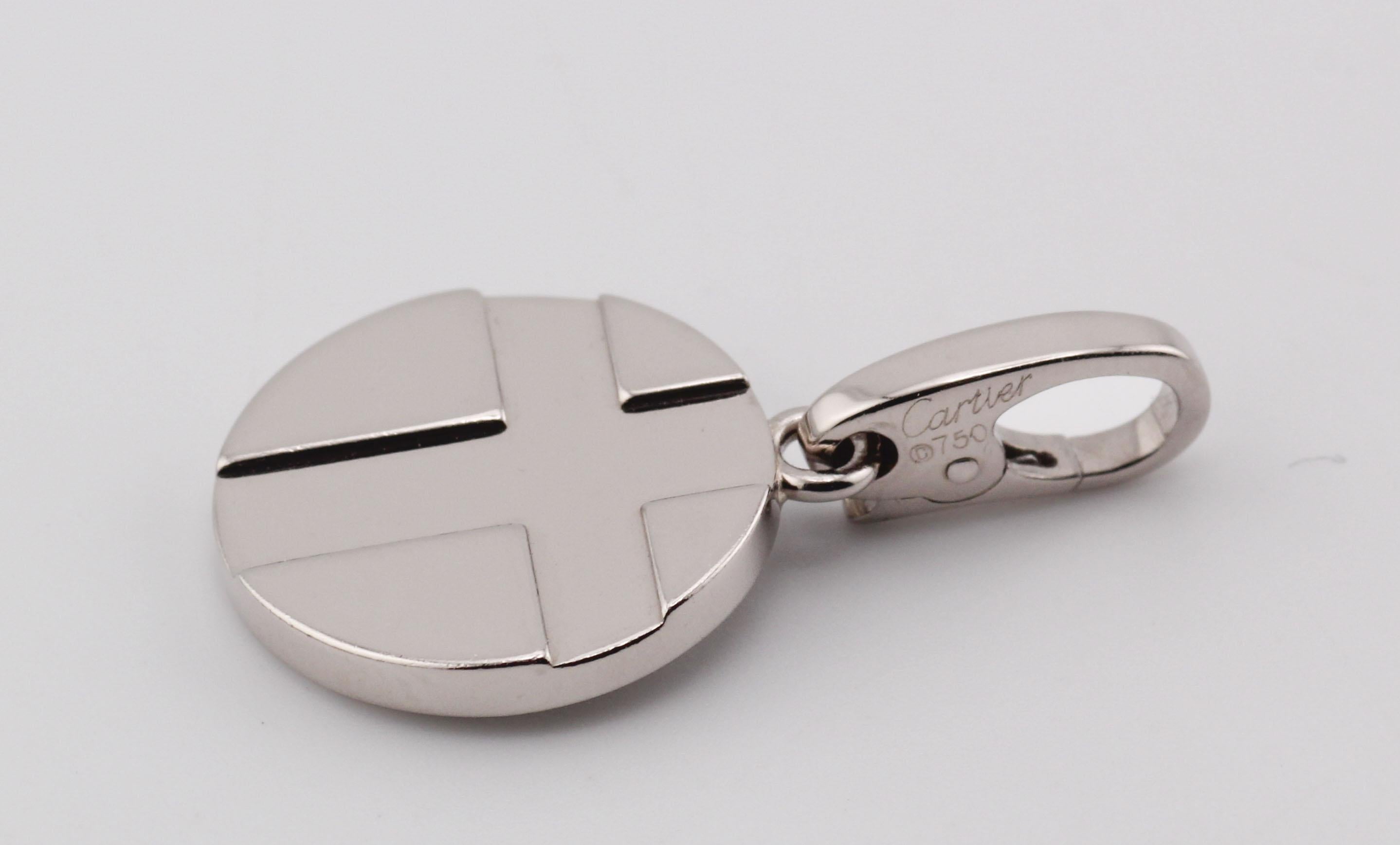 Cartier 18K White Gold Cross Charm Pendant In Good Condition For Sale In Simpsonville, SC