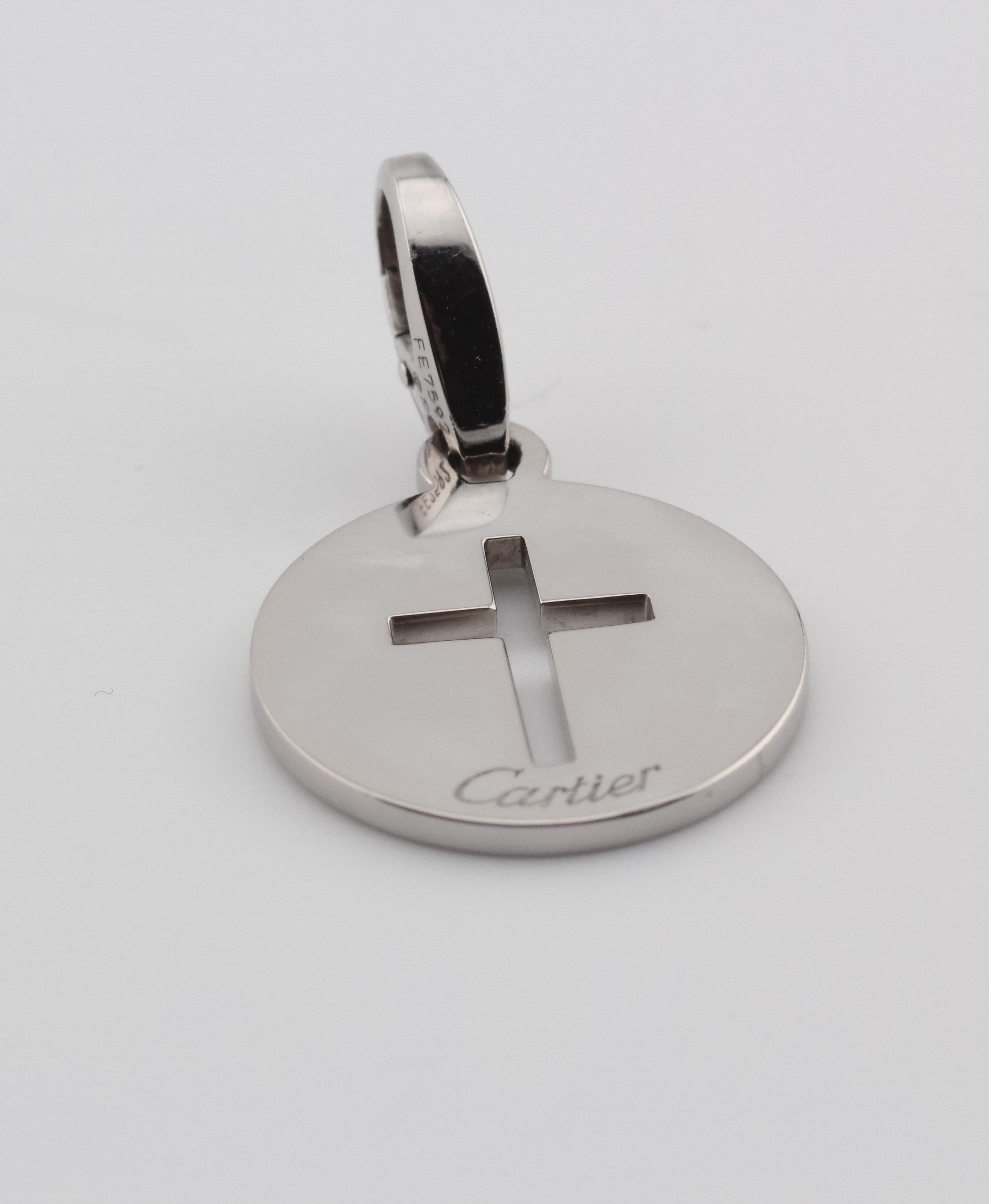 Cartier 18K White Gold Cross Charm Pendant In Good Condition For Sale In Bellmore, NY