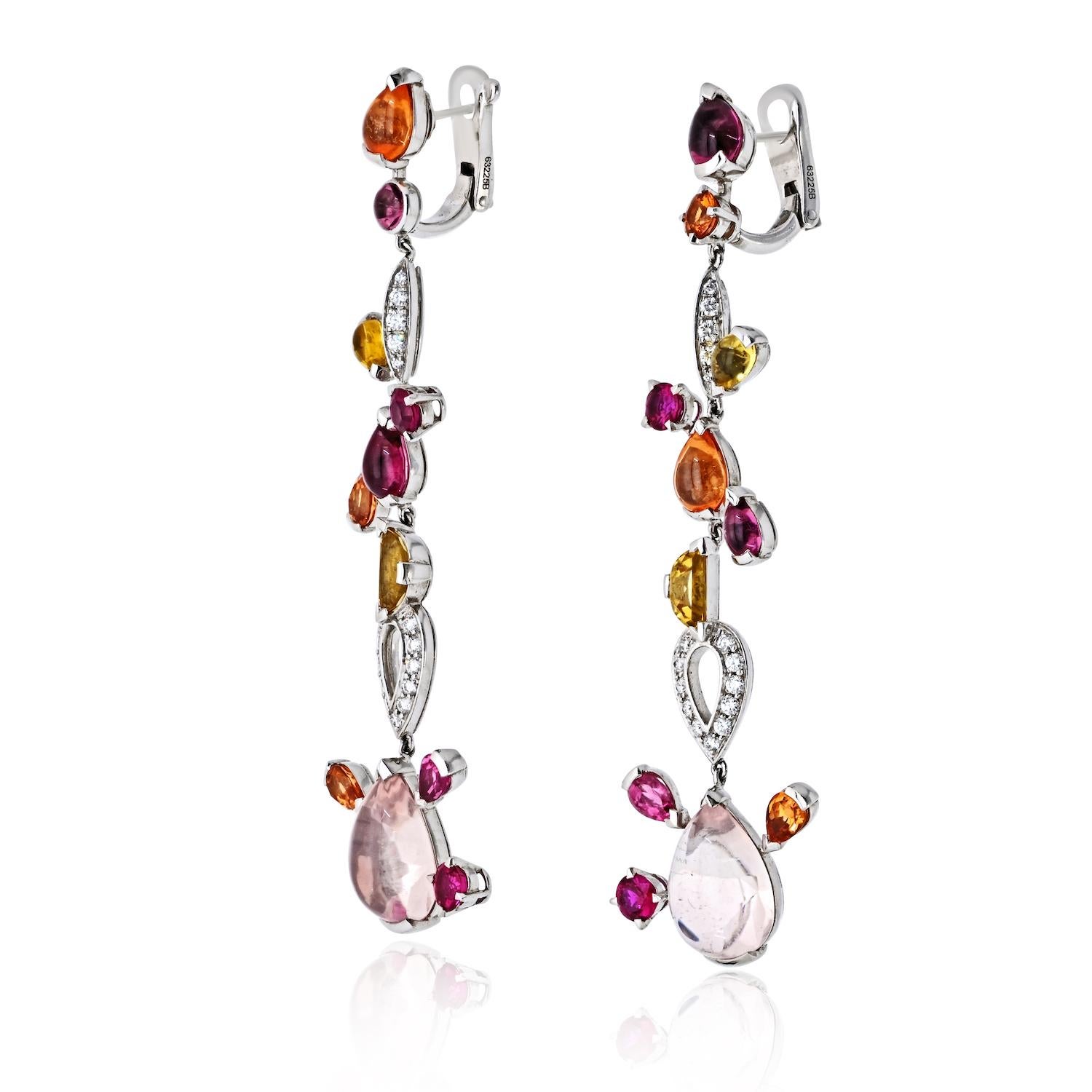 Moderno Orecchini a goccia Melo di Cartier in oro bianco 18 carati con diamanti e pietre preziose in vendita