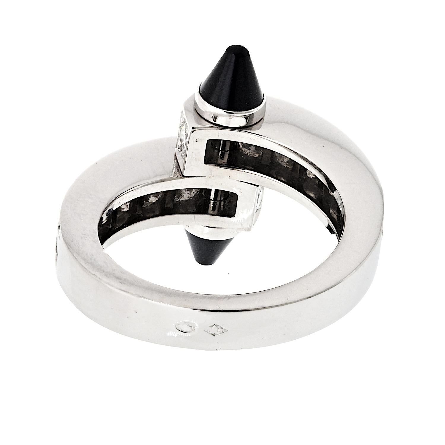 Cartier 18K White Gold Diamond And Onyx Menotte Ring In Excellent Condition For Sale In New York, NY
