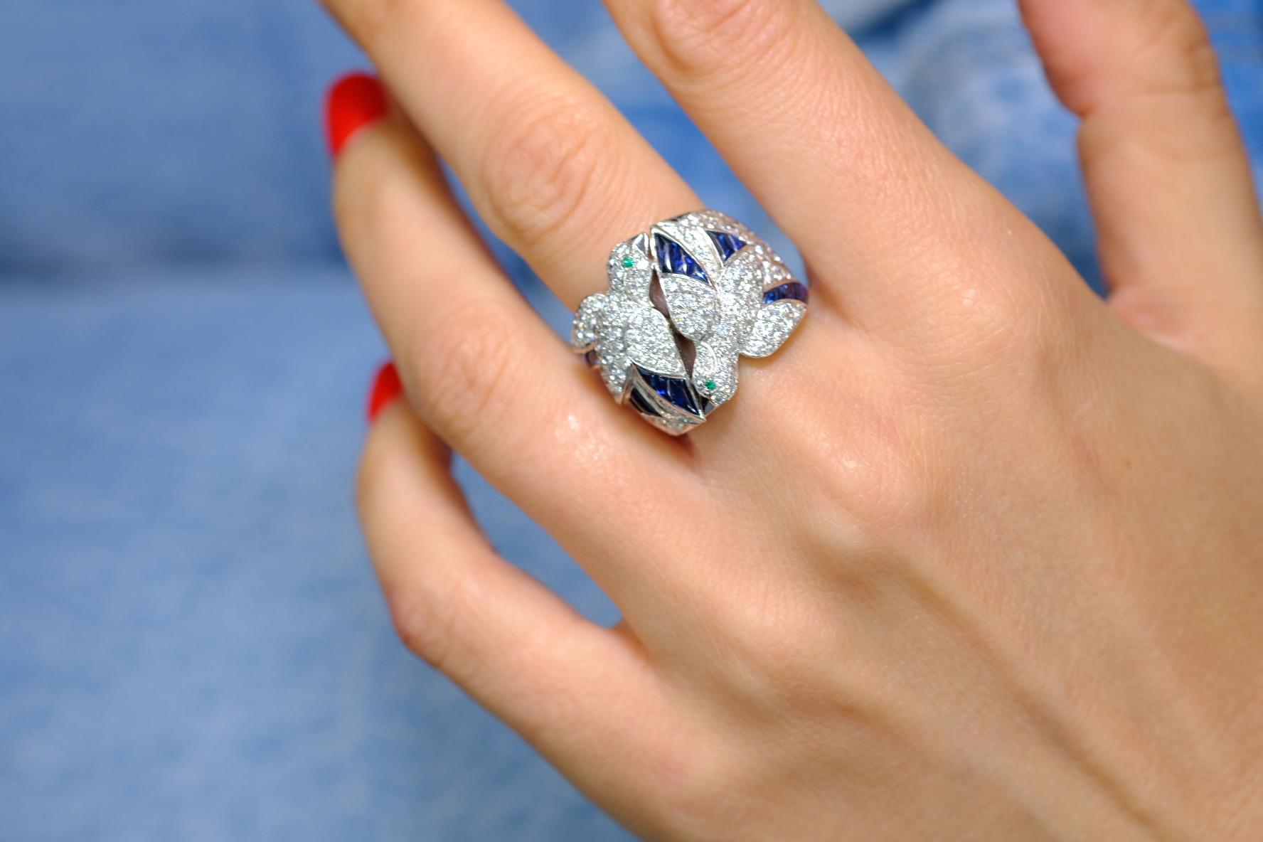 Cartier 18K White Gold Diamond And Sapphire Dove Les Oiseaux Libérés EU 55 Ring For Sale 2