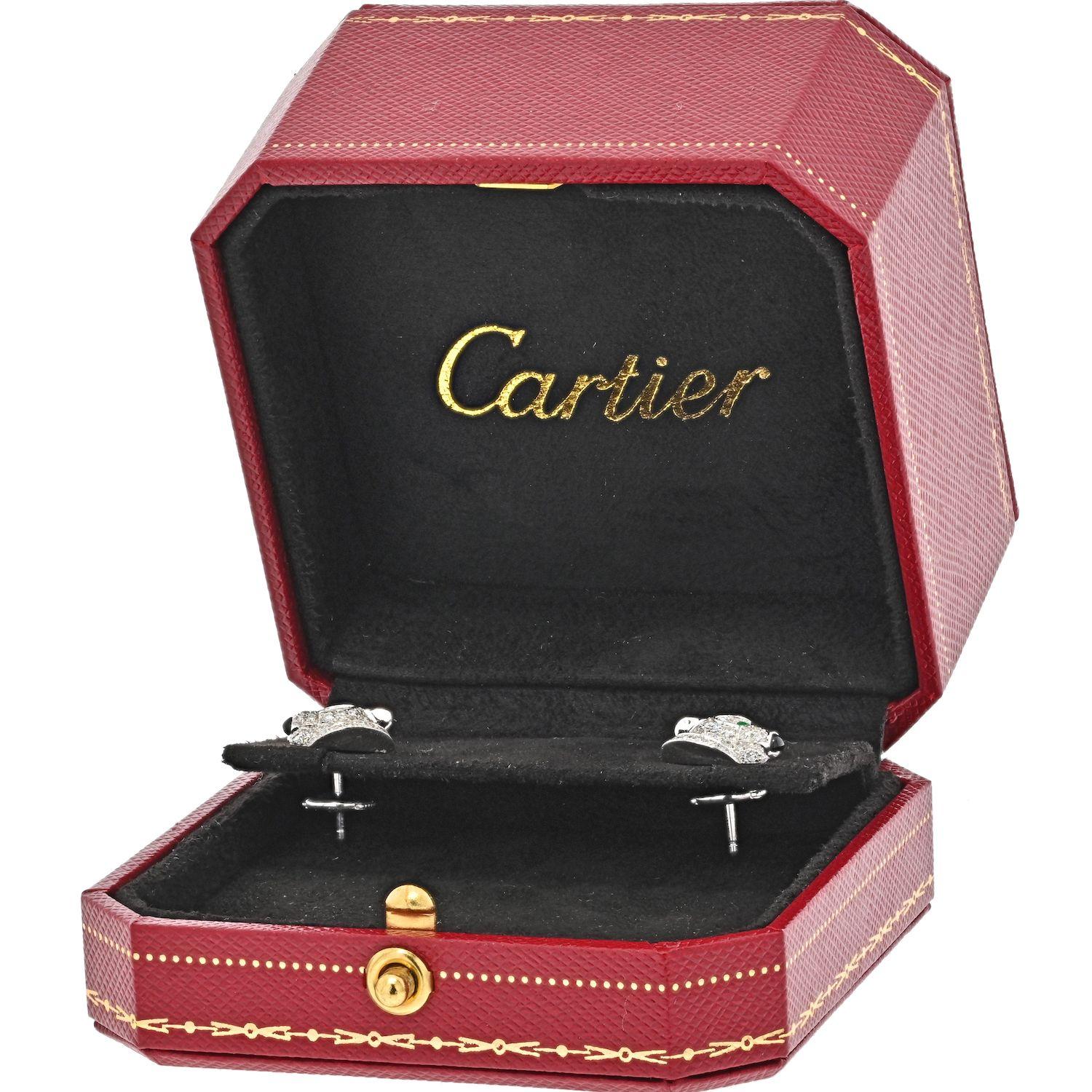 Moderne Cartier Clous d'oreilles têtes de panthères en or blanc 18 carats et diamants 