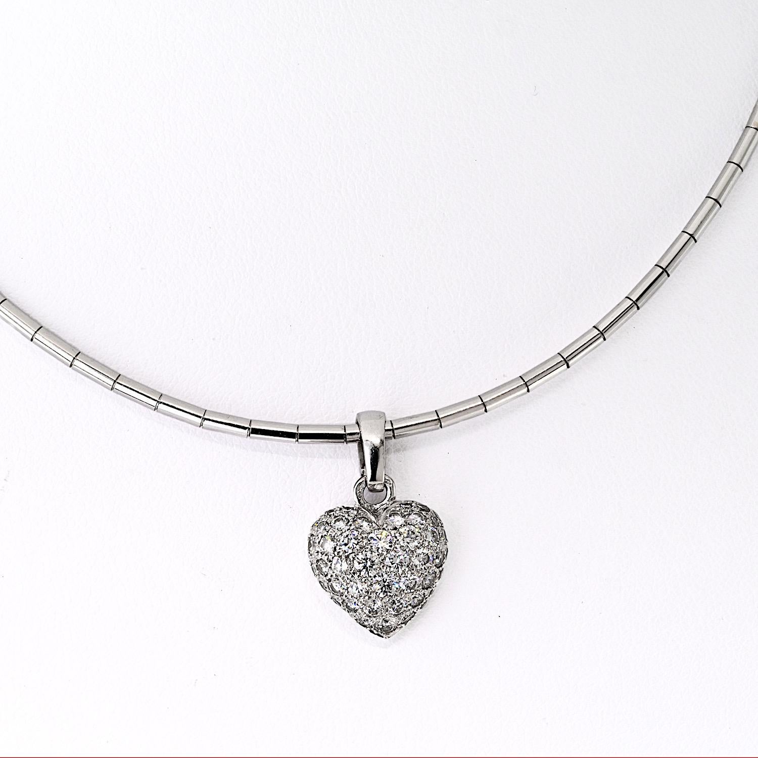 Round Cut Cartier 18K White Gold Heart Diamond Pendant Necklace For Sale