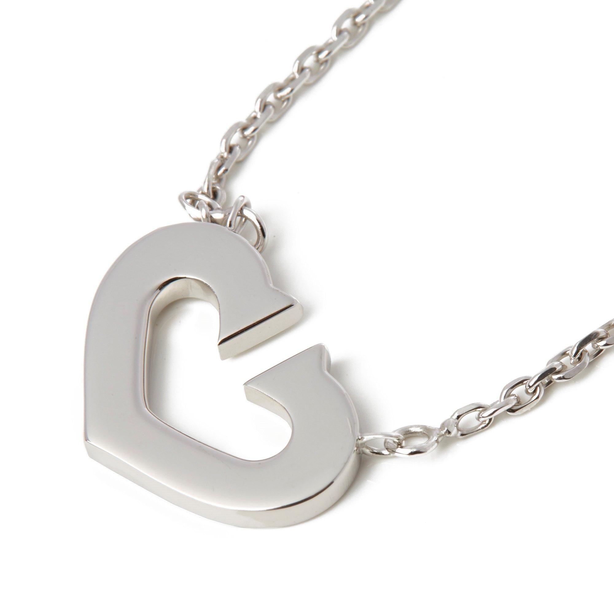 This Necklace by Cartier is from their Hearts and Symbols collection and features a single open heart with 40cm Trace Chain set in 18k White Gold. Complete with Xupes Presentation Box. Our Xupes reference is COM447 should you need to quote this.