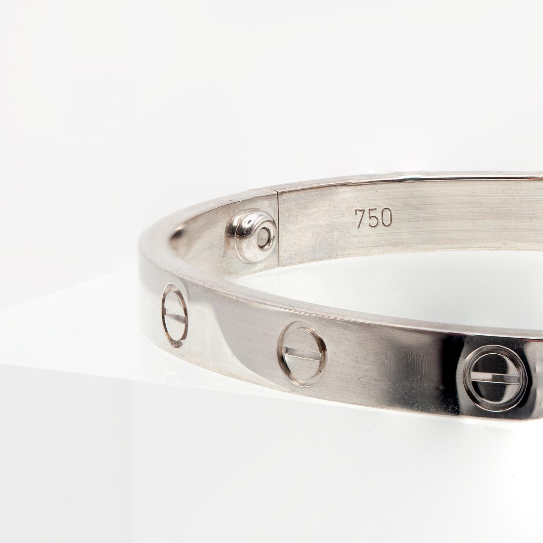 Women's or Men's Cartier 18K White Gold Love Bangle Bracelet – With Certificate & Sales Receipt For Sale