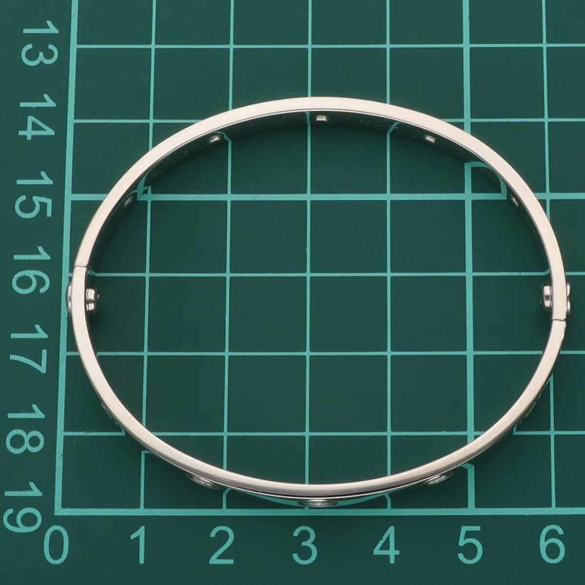 Cartier Love-Armband aus 18 Karat Weißgold mit 10P Diamanten, Größe 17 im Angebot 2