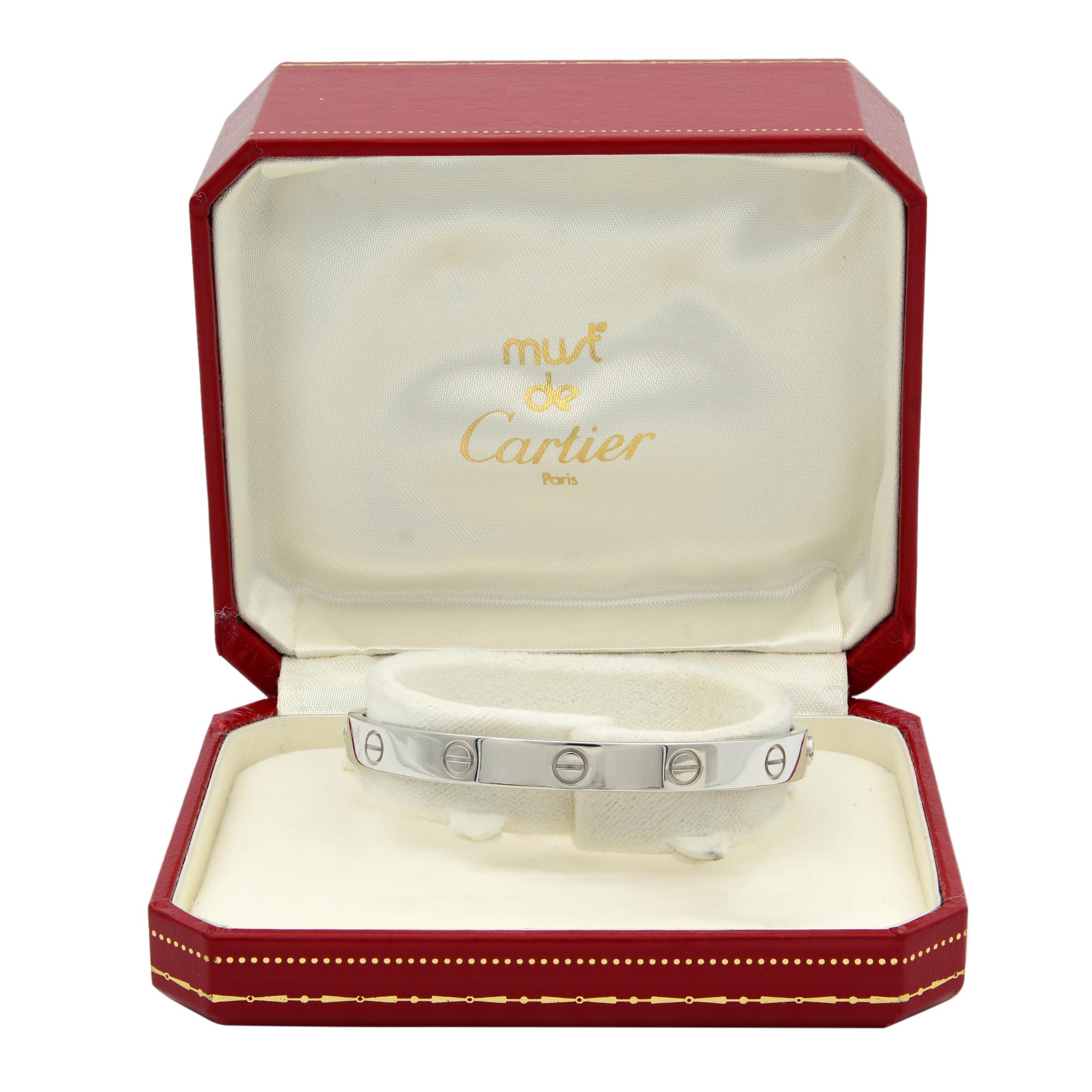 Modern Cartier 18 Karat White Gold Love Bracelet Size 17